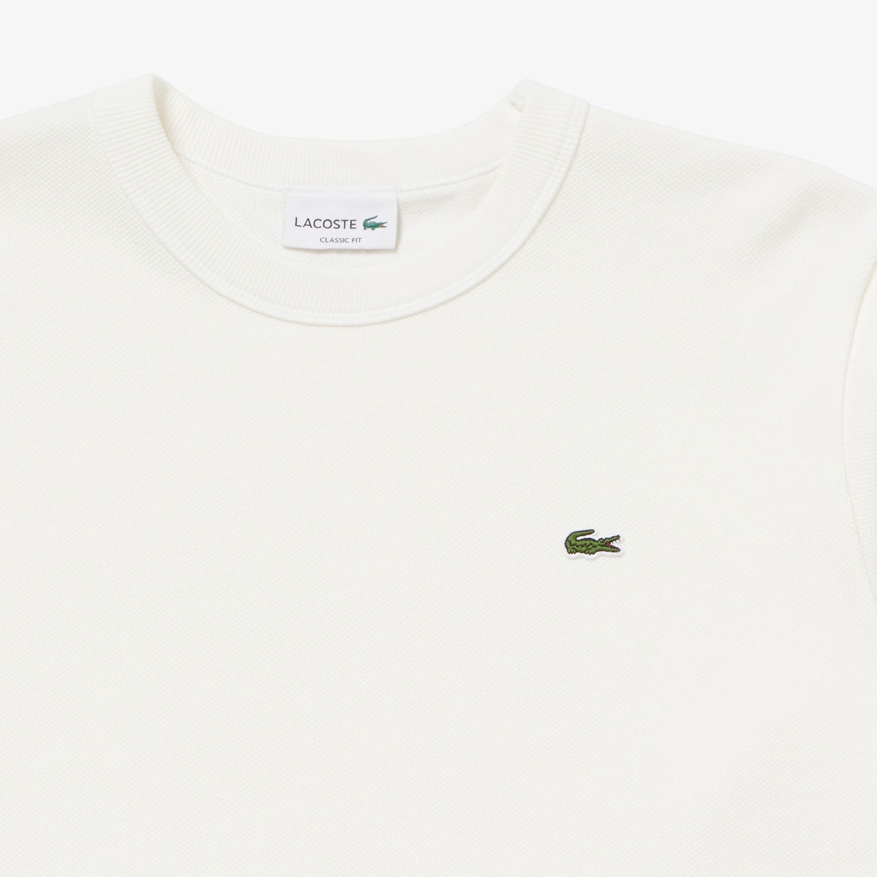 クラシックフィットロングスリーブTシャツ