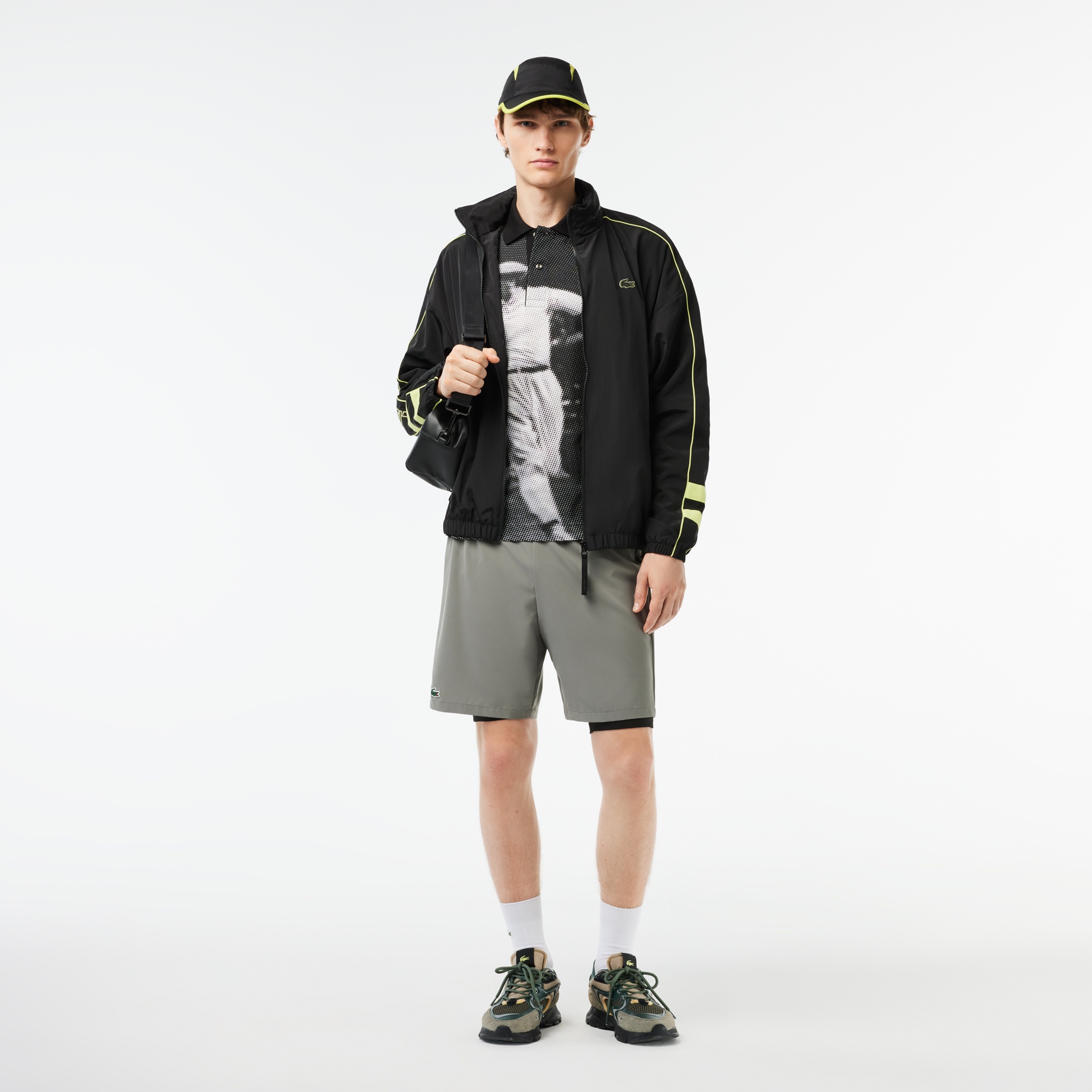 アシンメトリースリーブシャワープルーフトラックジャケット