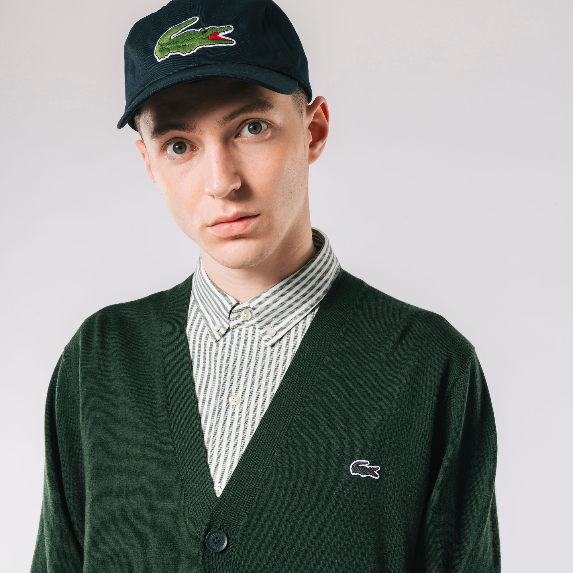 ウォッシャブルウールVネックニットカーディガン