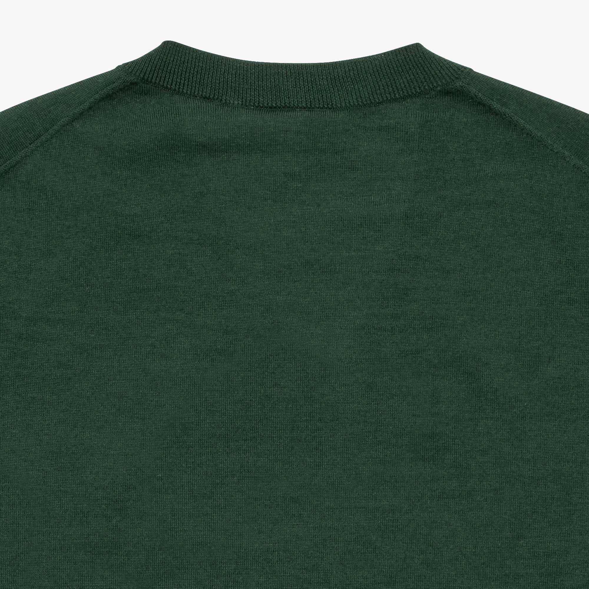 ウォッシャブルウールVネックニットセーター