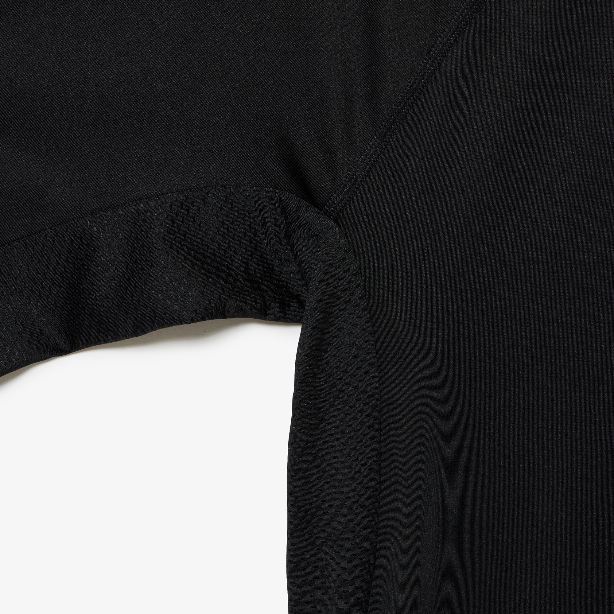 テクニカルロングスリーブTシャツ