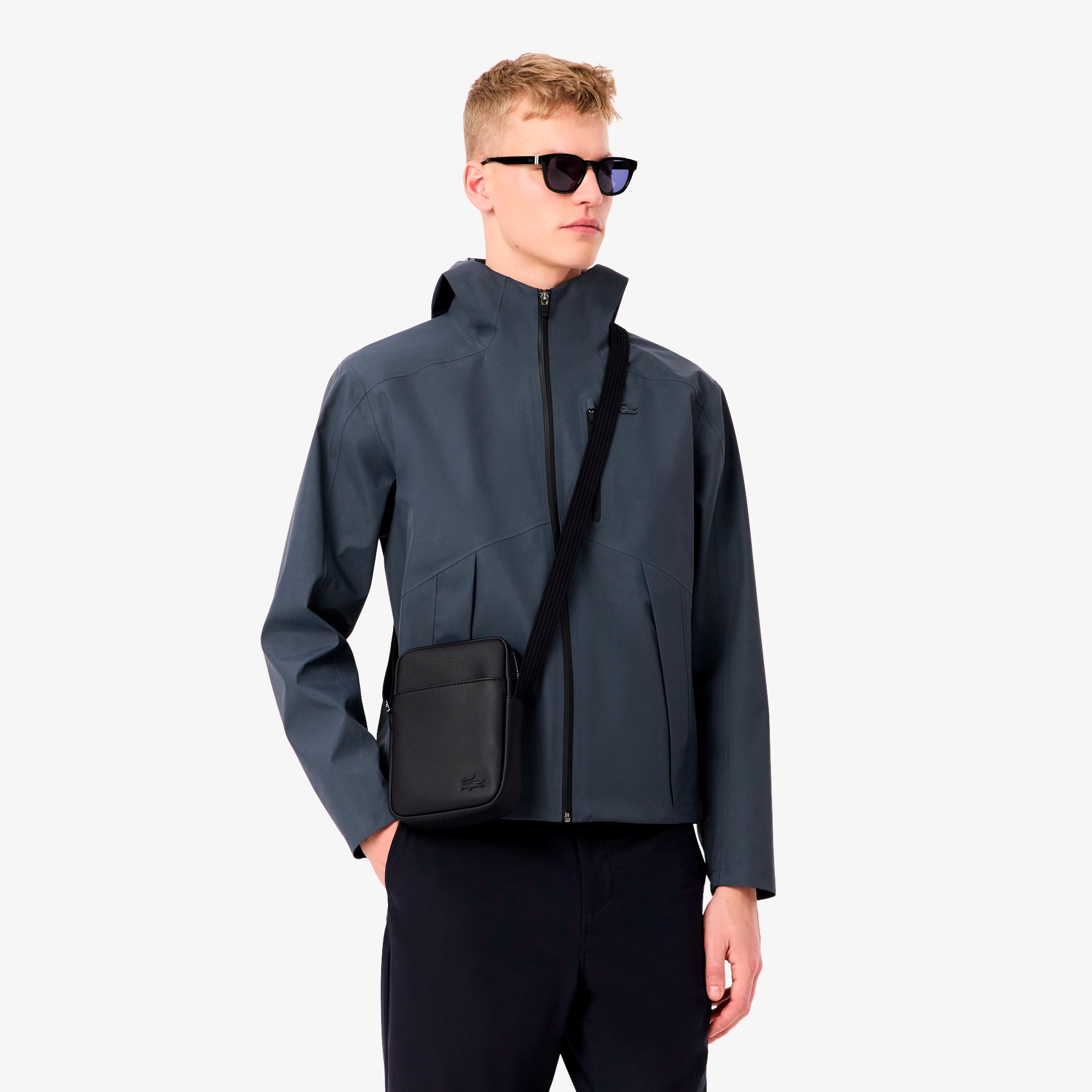 メンズクラシック バーティカルカメラバッグ