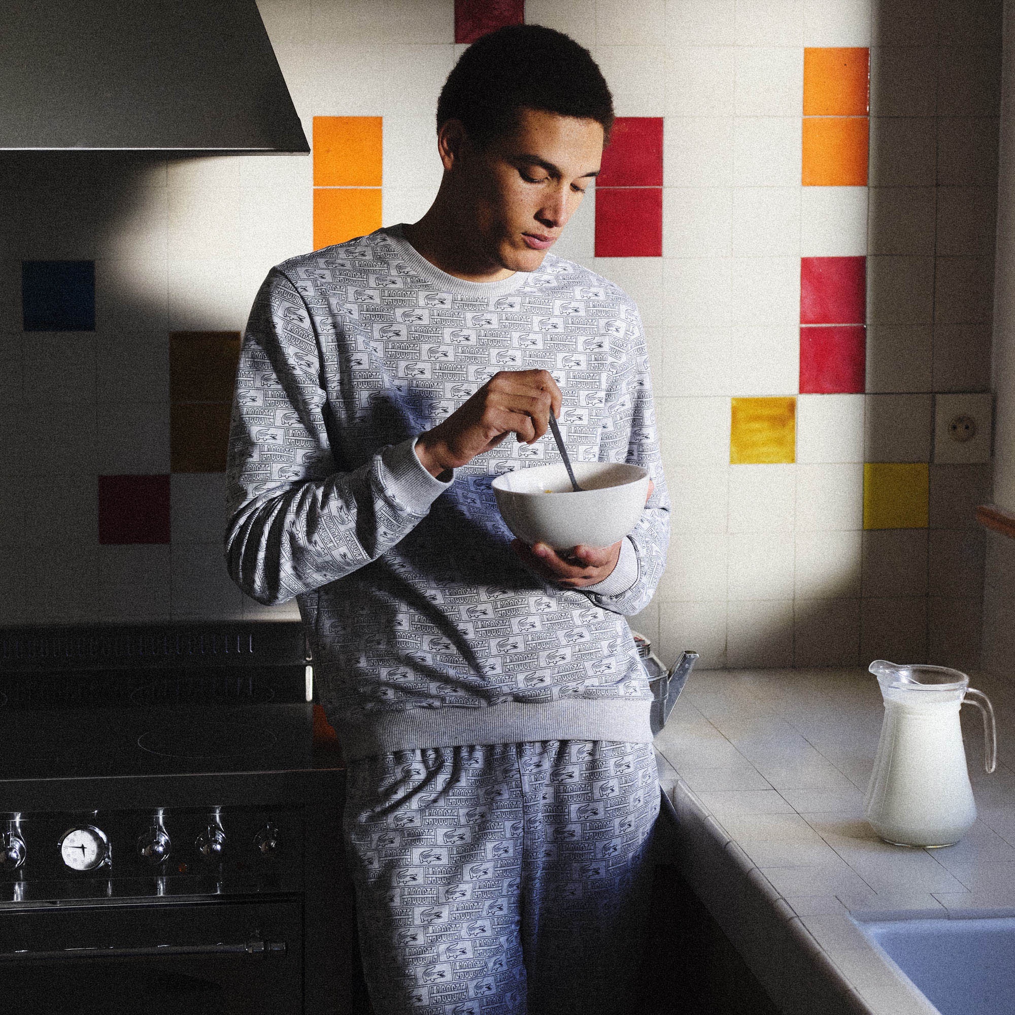 ワニロゴ＆ボックスロゴ総柄ルームスウェット