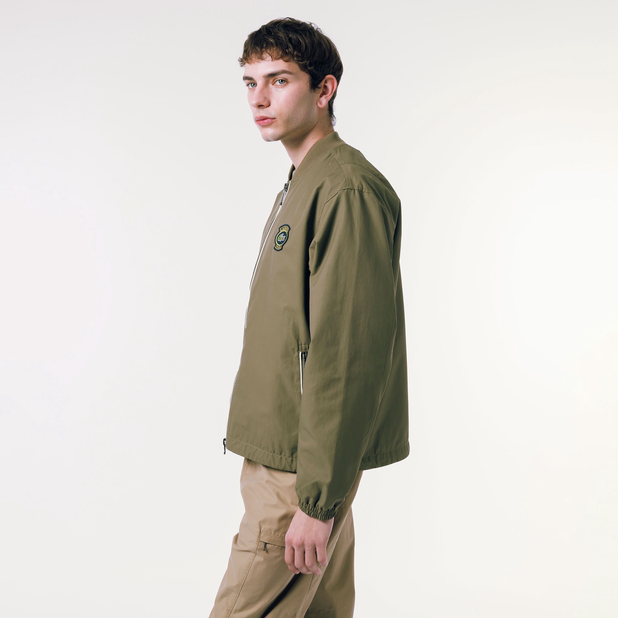 ライトウェイトボマージャケット