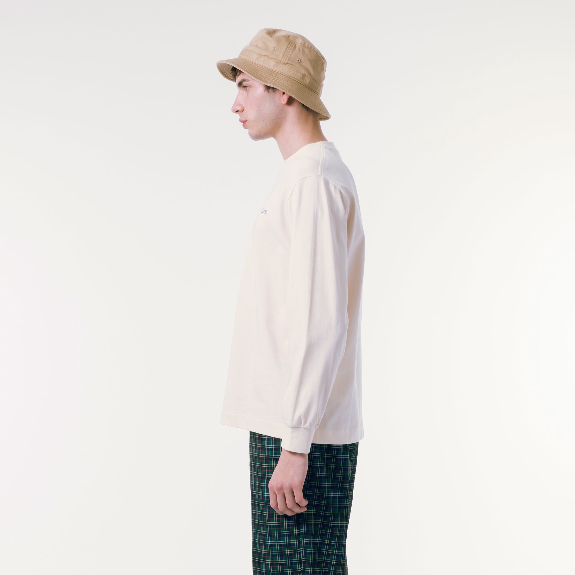 ベーシックロングスリーブTシャツ