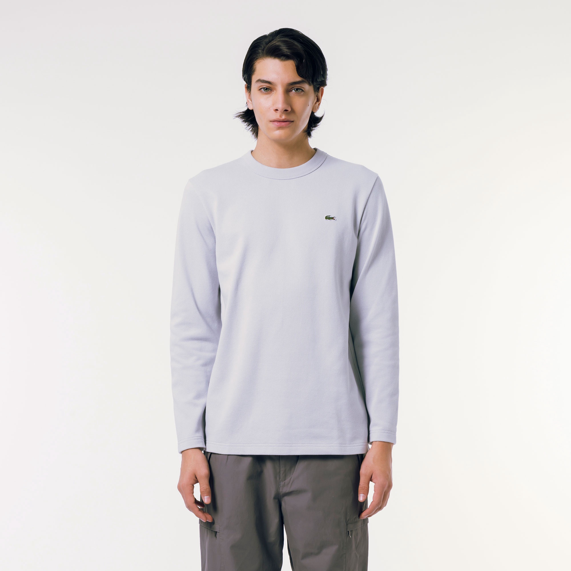 クラシックフィットロングスリーブTシャツ