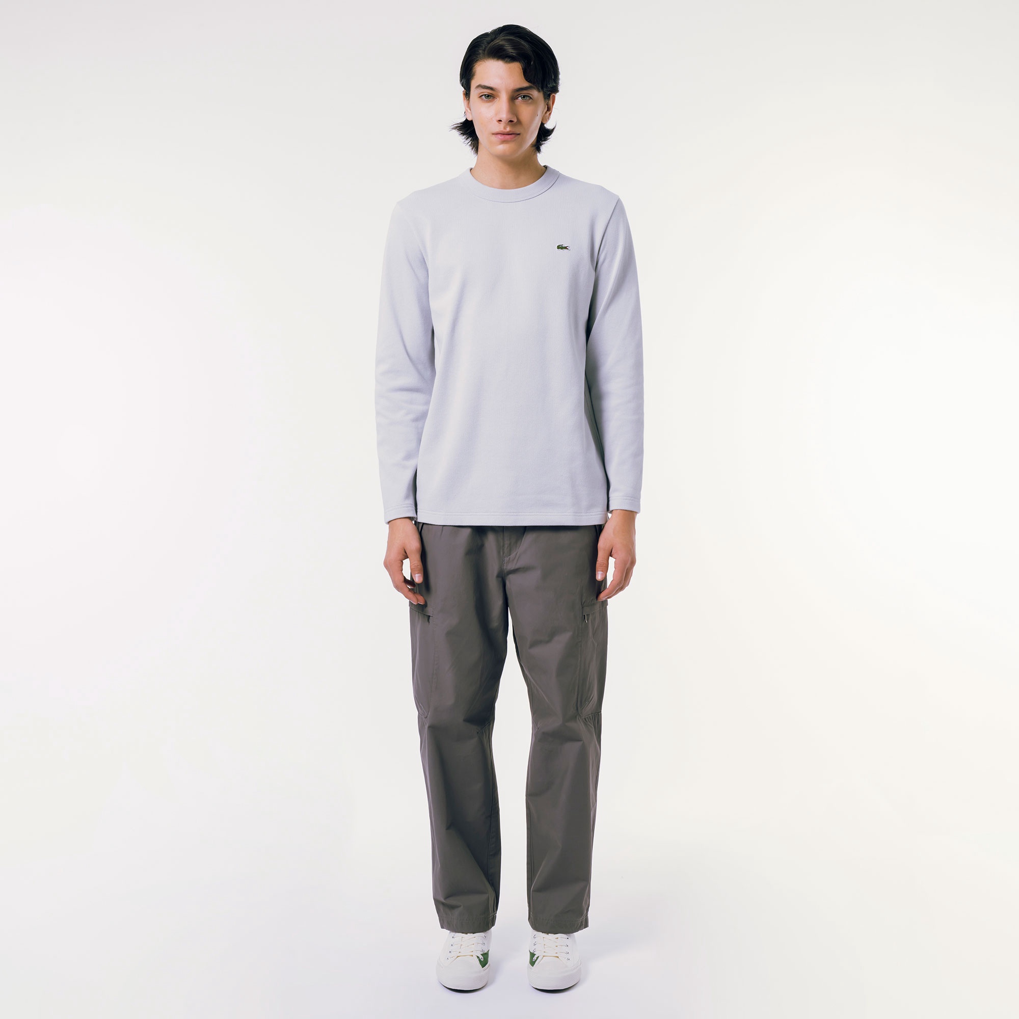 クラシックフィットロングスリーブTシャツ