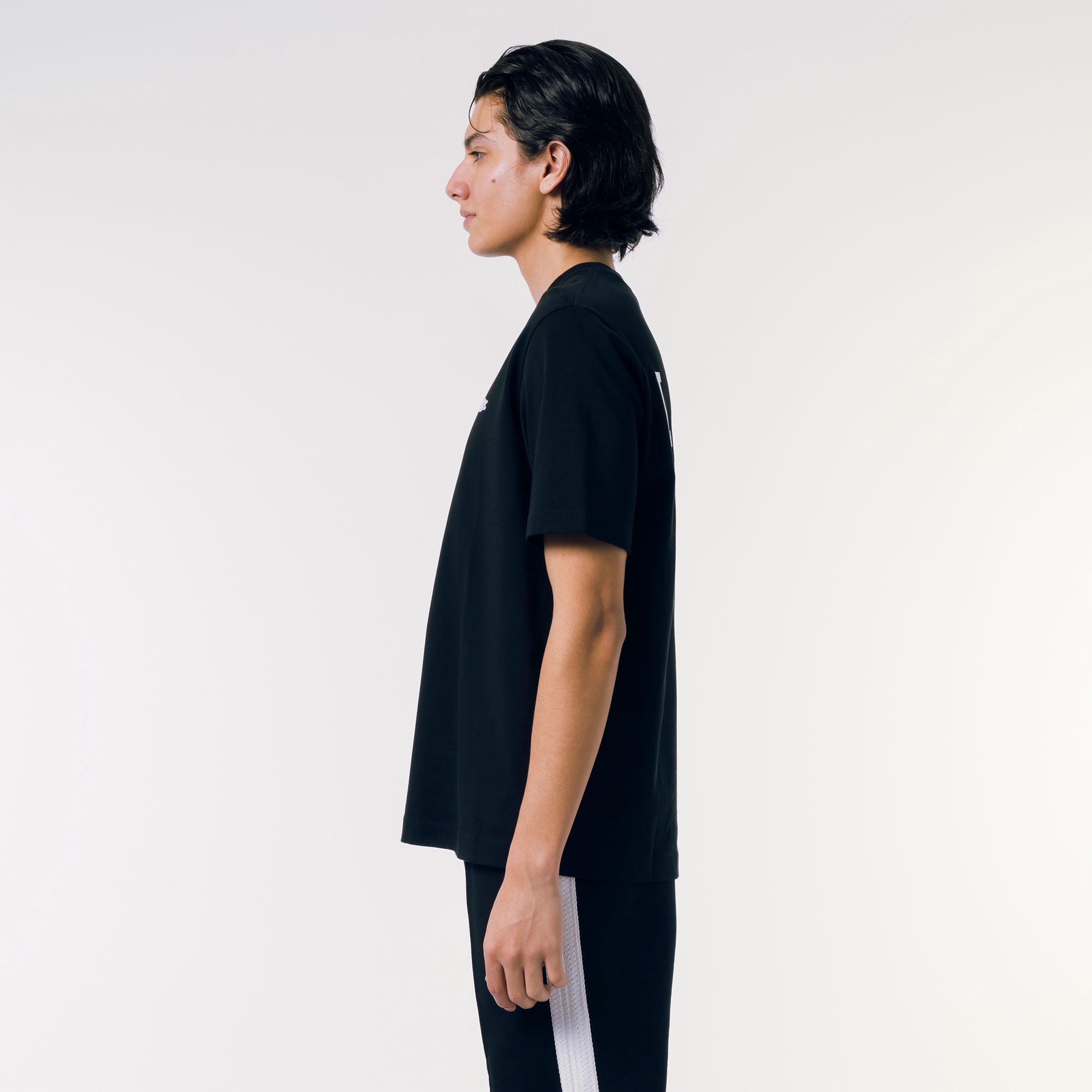 バックプリントベーシックTシャツ