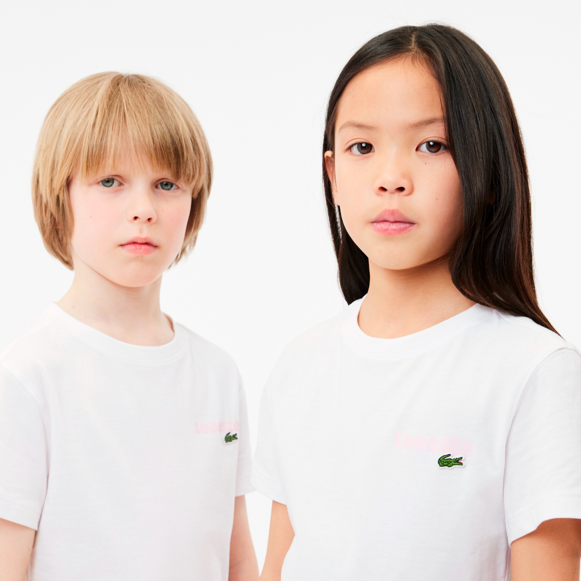 ポップフォントロゴネームバックプリントTシャツ