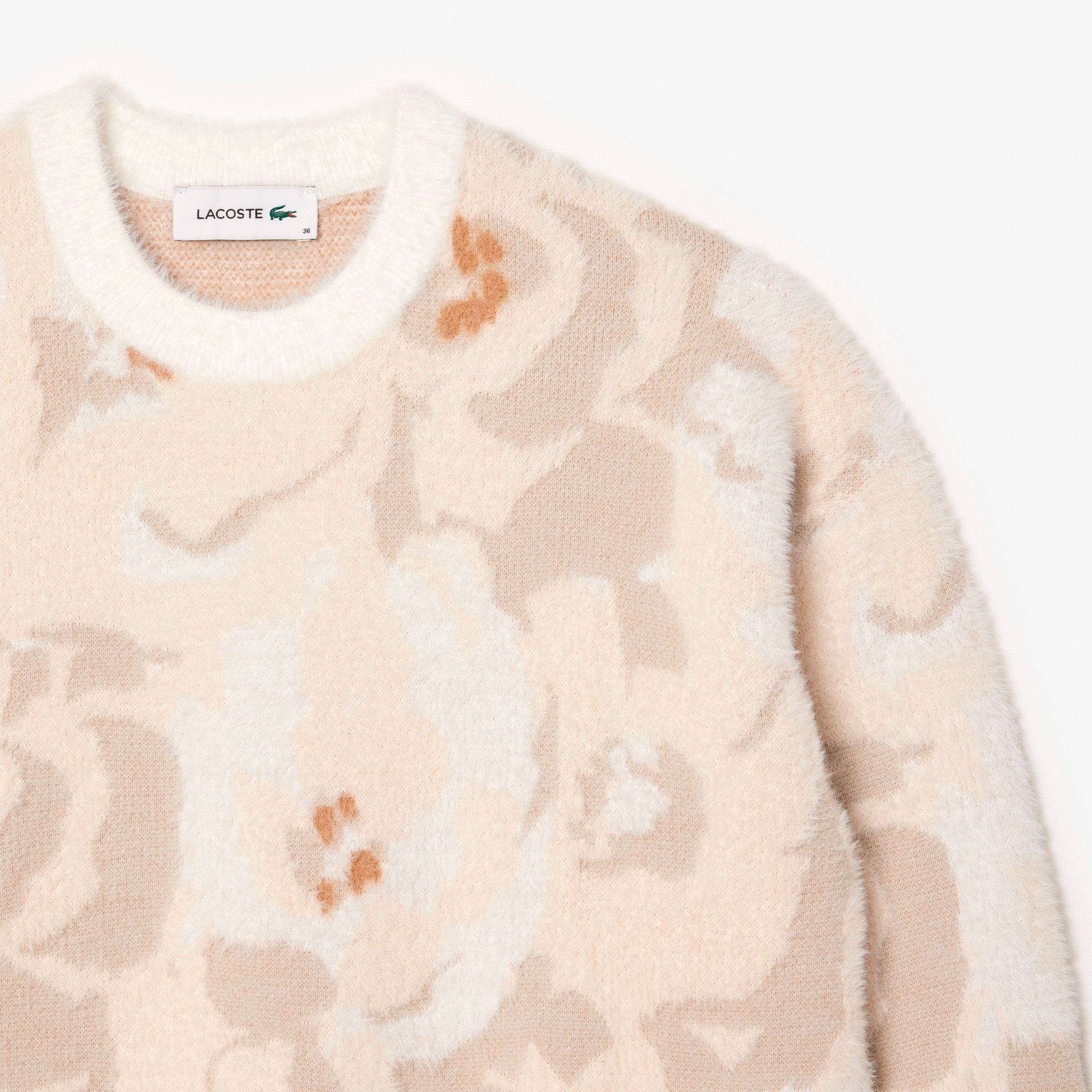 フローラルジャカードシャギーニットセーター