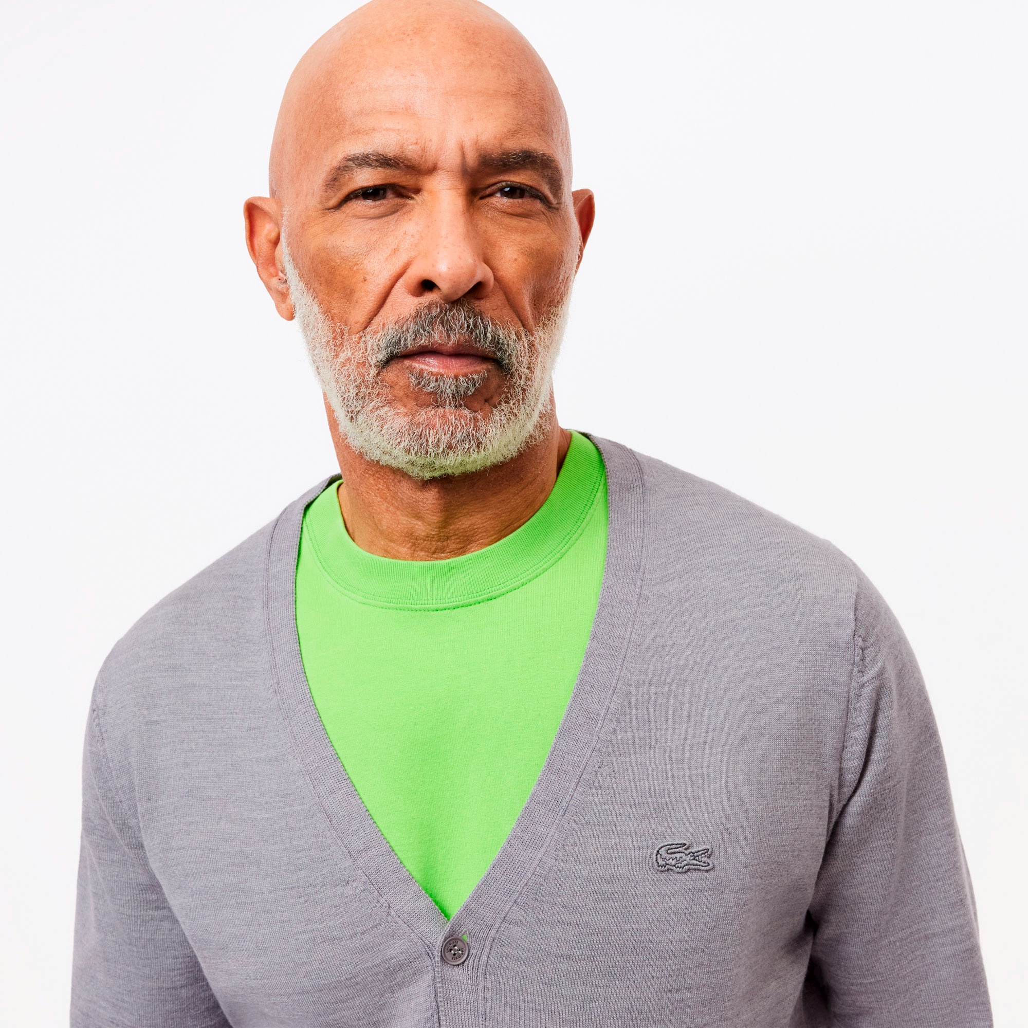 エッセンシャルメリノウールカーディガン