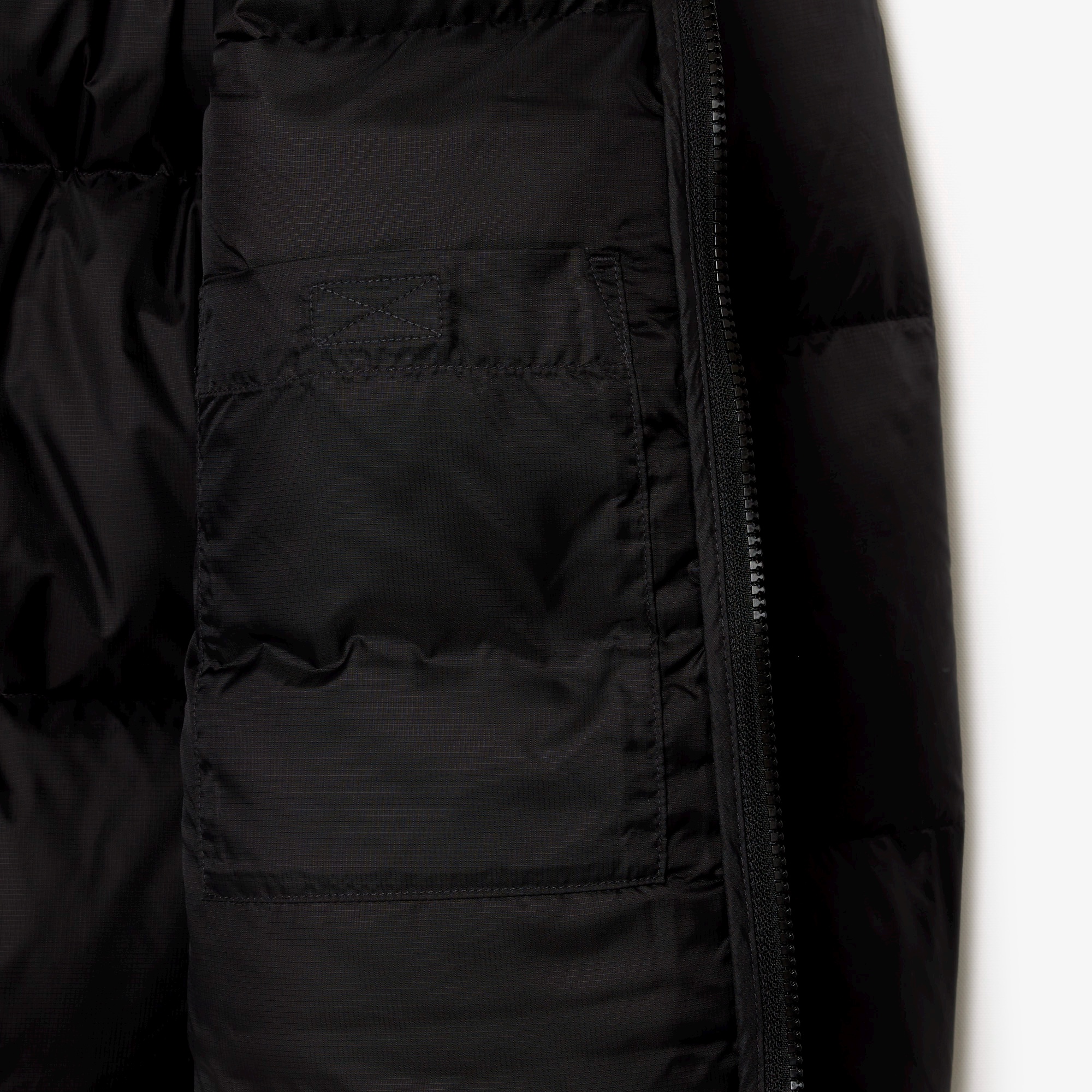 バックステッチダウンジャケット