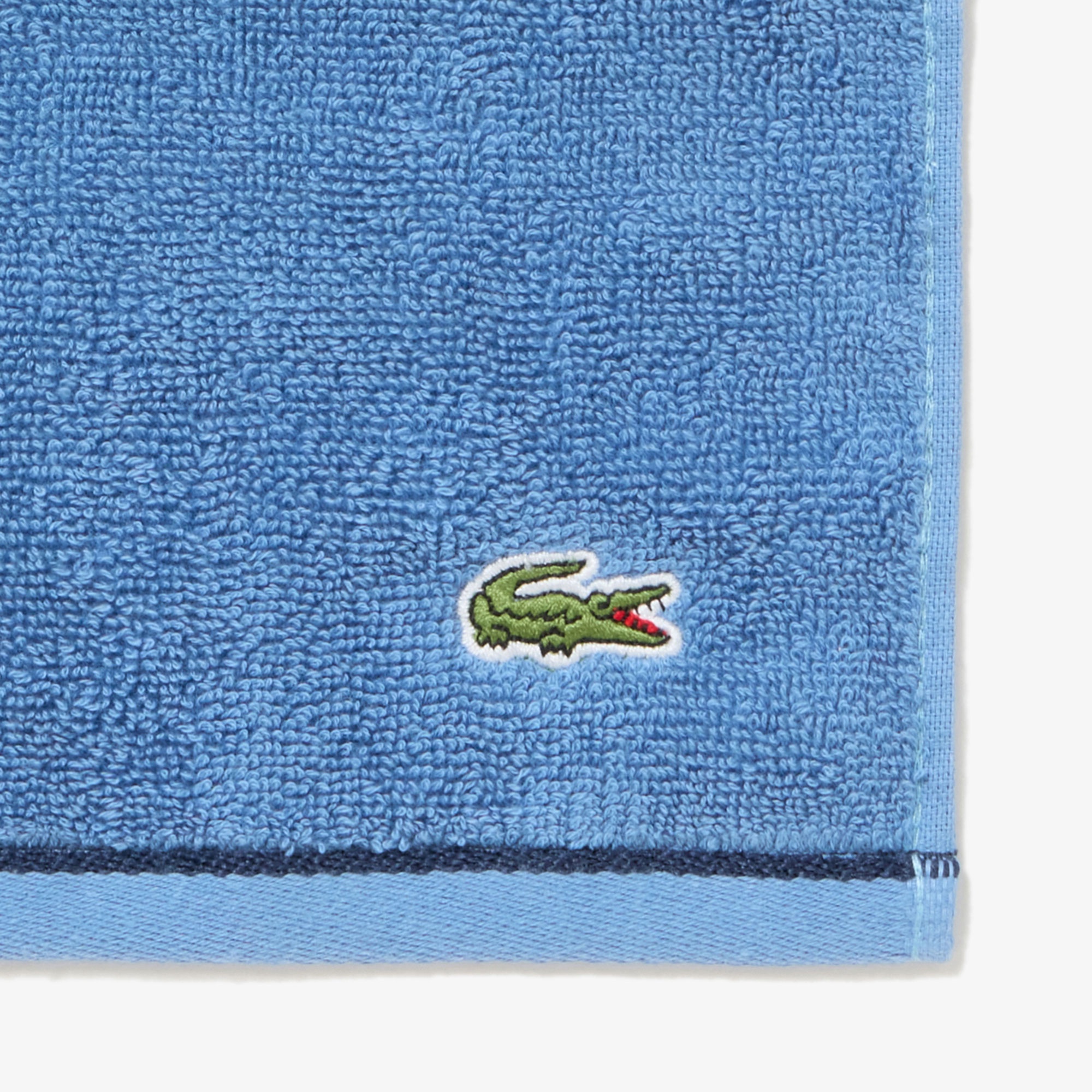 エッセンシャルハンカチタオル