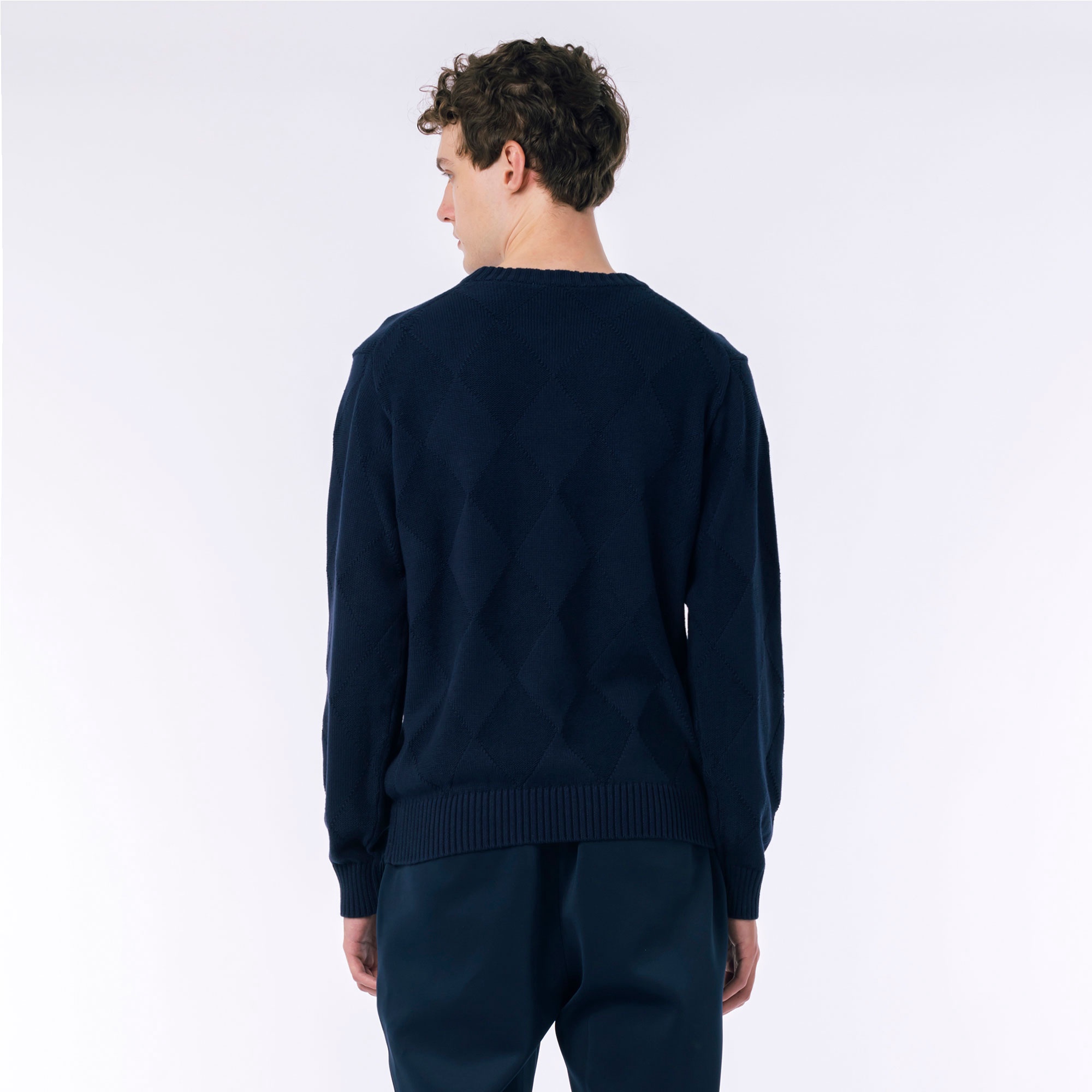 トーナルアーガイルコットンニットセーター