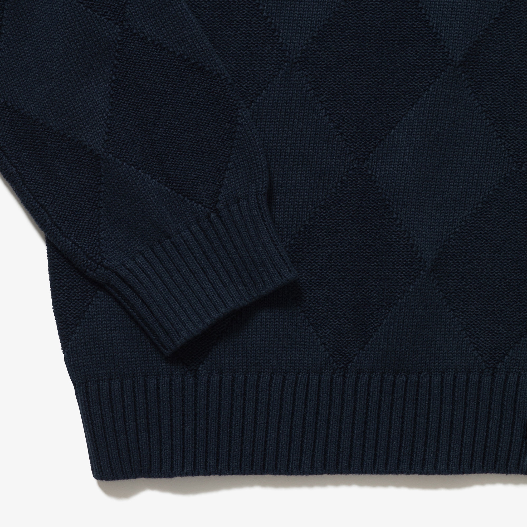 トーナルアーガイルコットンニットセーター