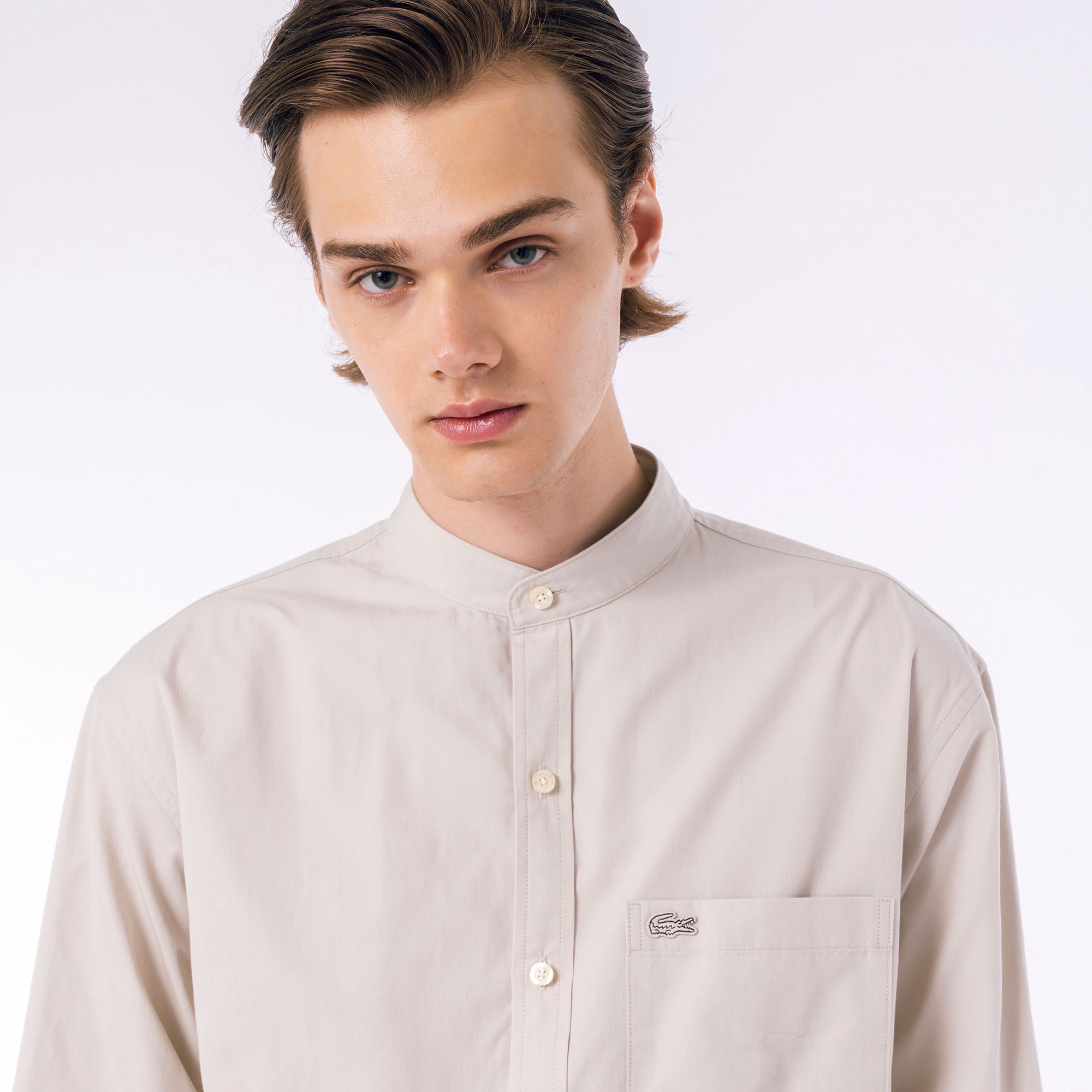 スタンドカラーシャツ