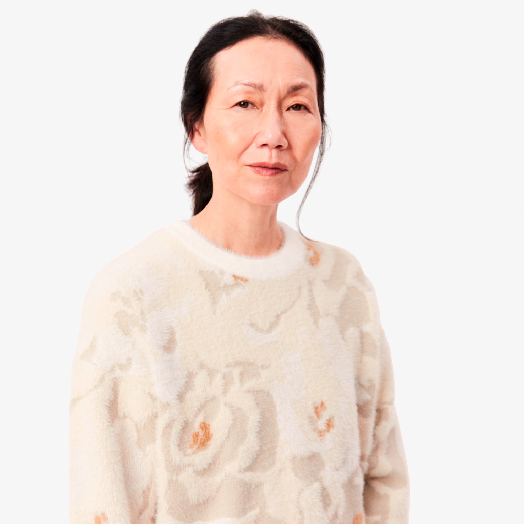 フローラルジャカードシャギーニットセーター