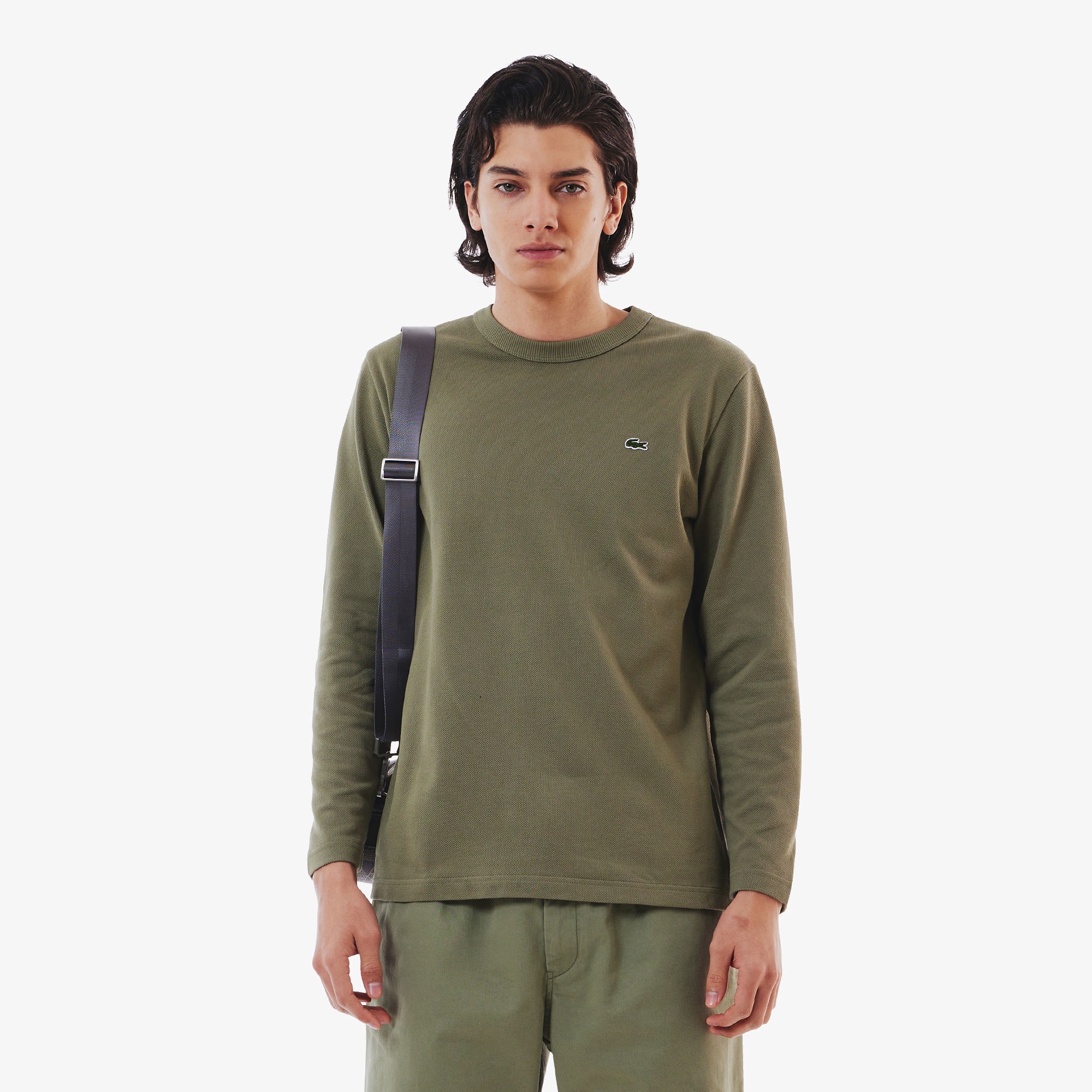 クラシックフィットロングスリーブTシャツ