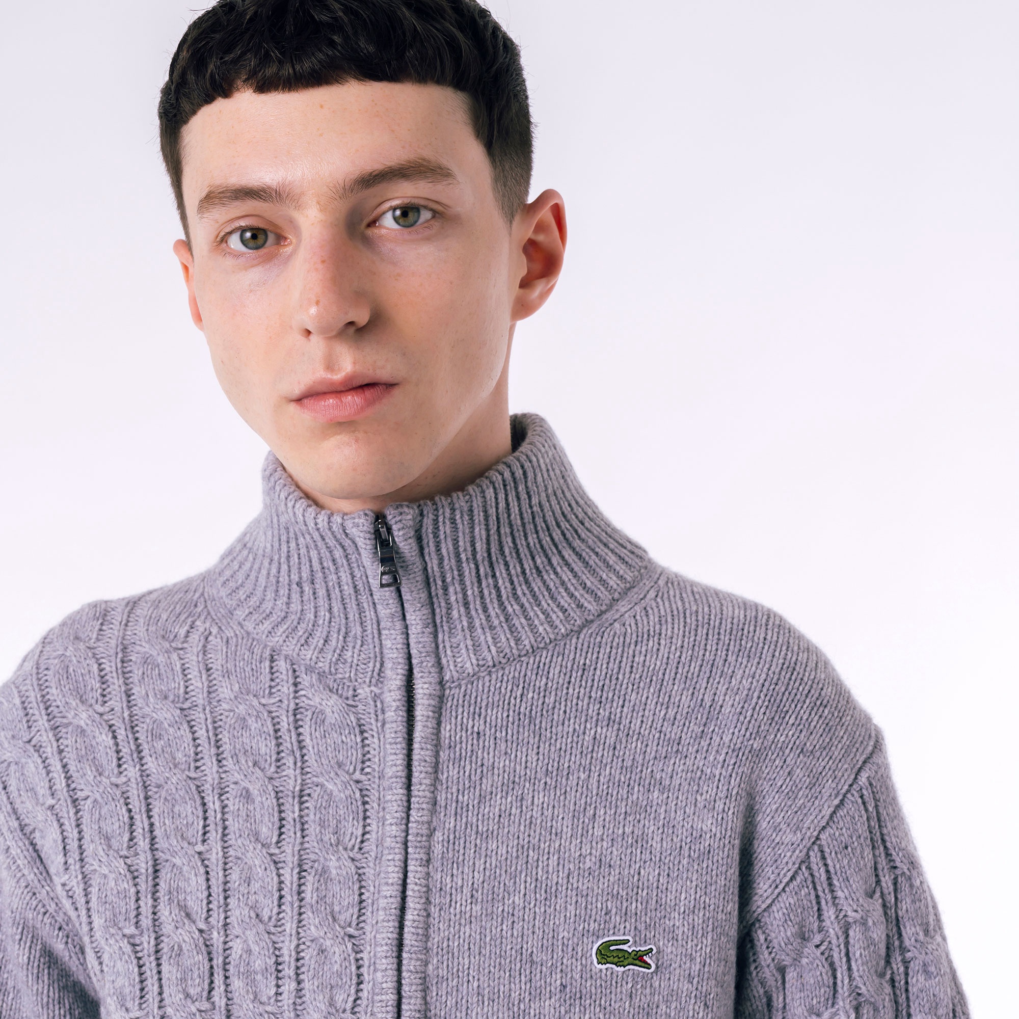 クレイジーニッティングハイネックジップカーディガン