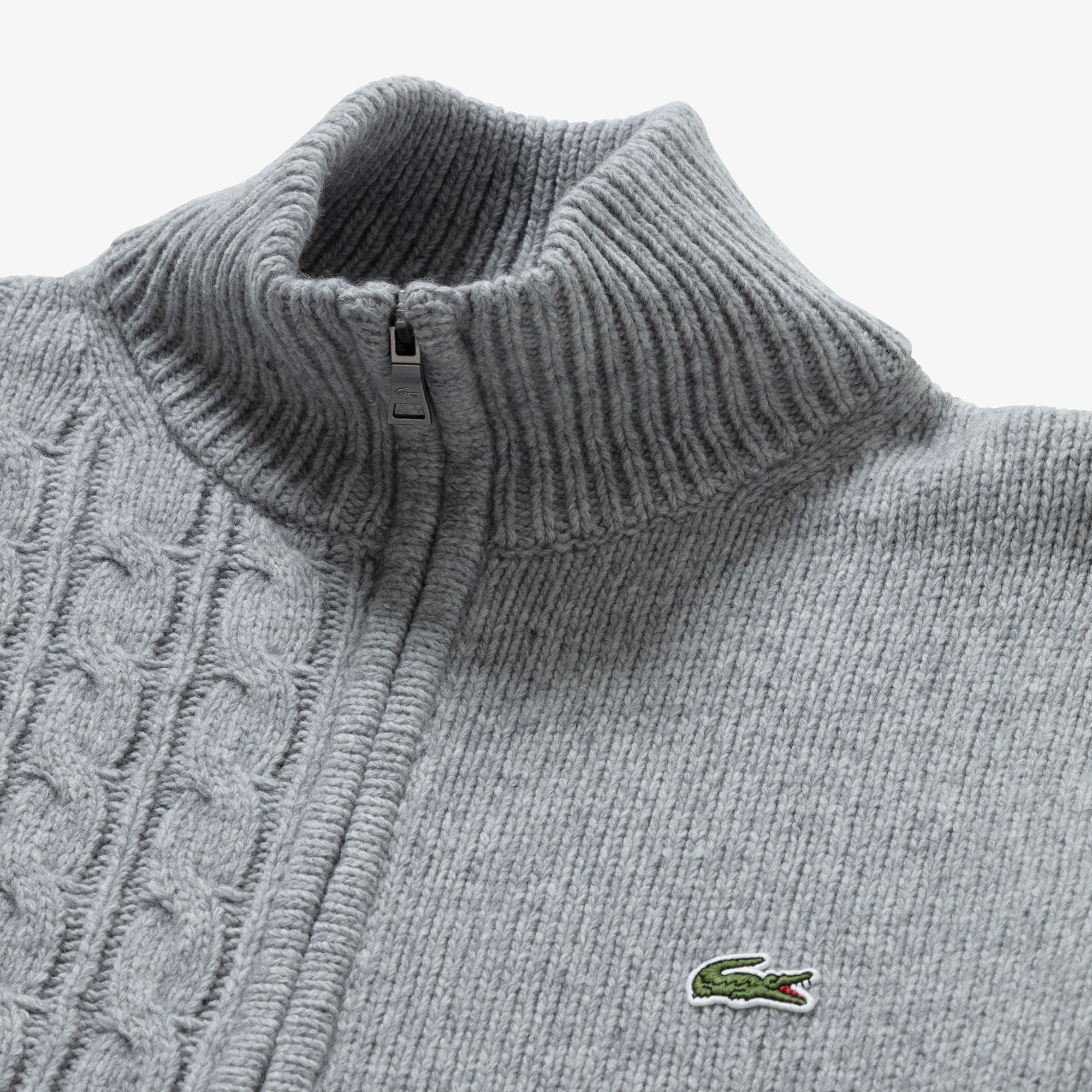 クレイジーニッティングハイネックジップカーディガン