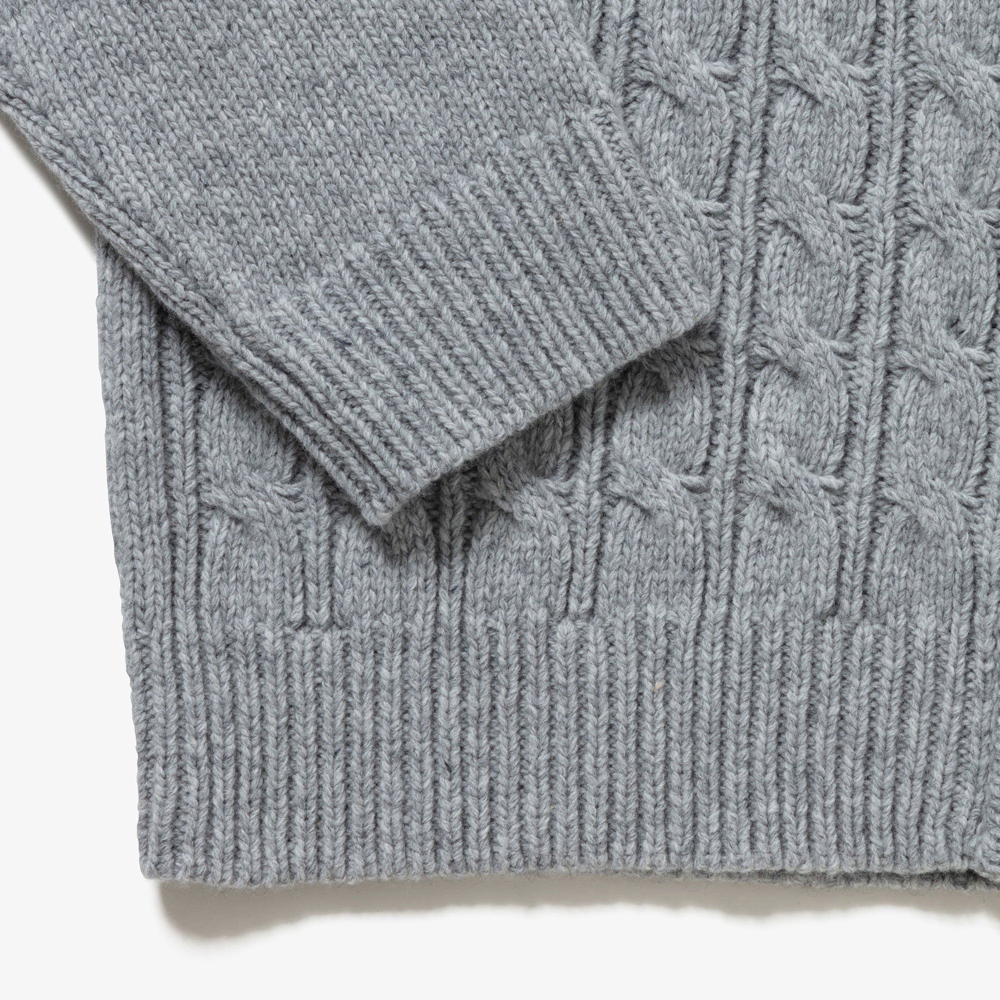 クレイジーニッティングハイネックジップカーディガン