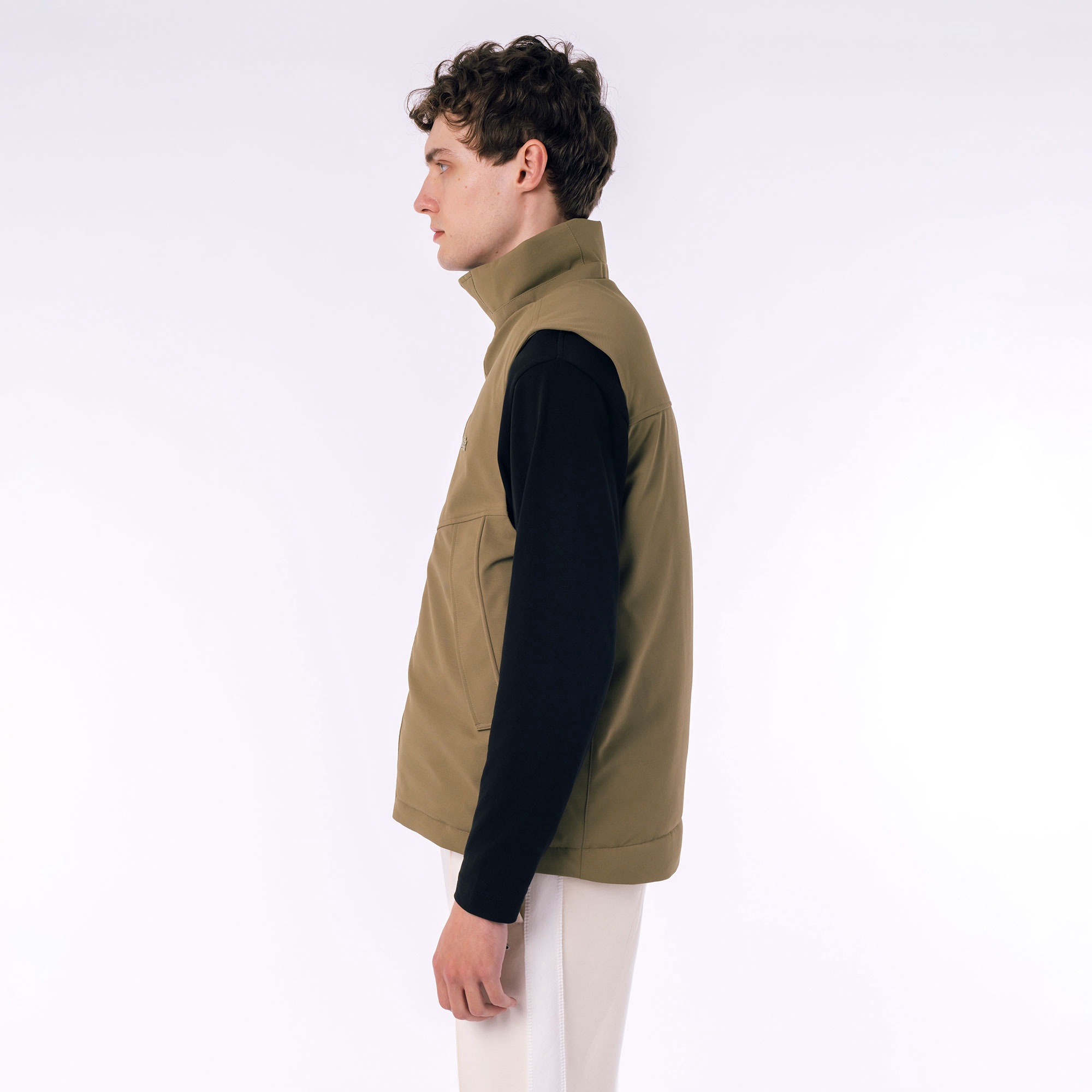 耐水透湿ピケダウンベスト