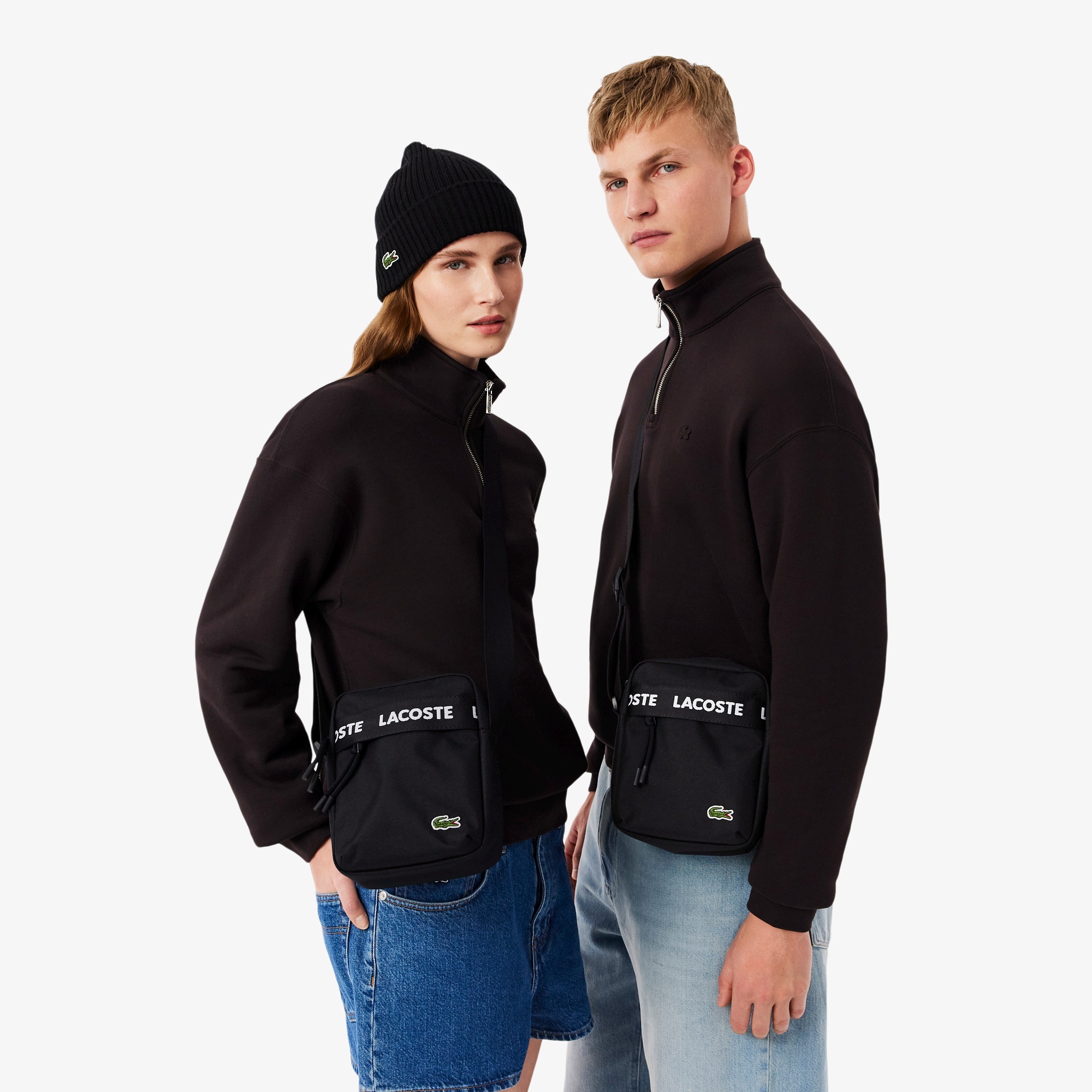 ネオクロコ ロゴショルダーバッグ