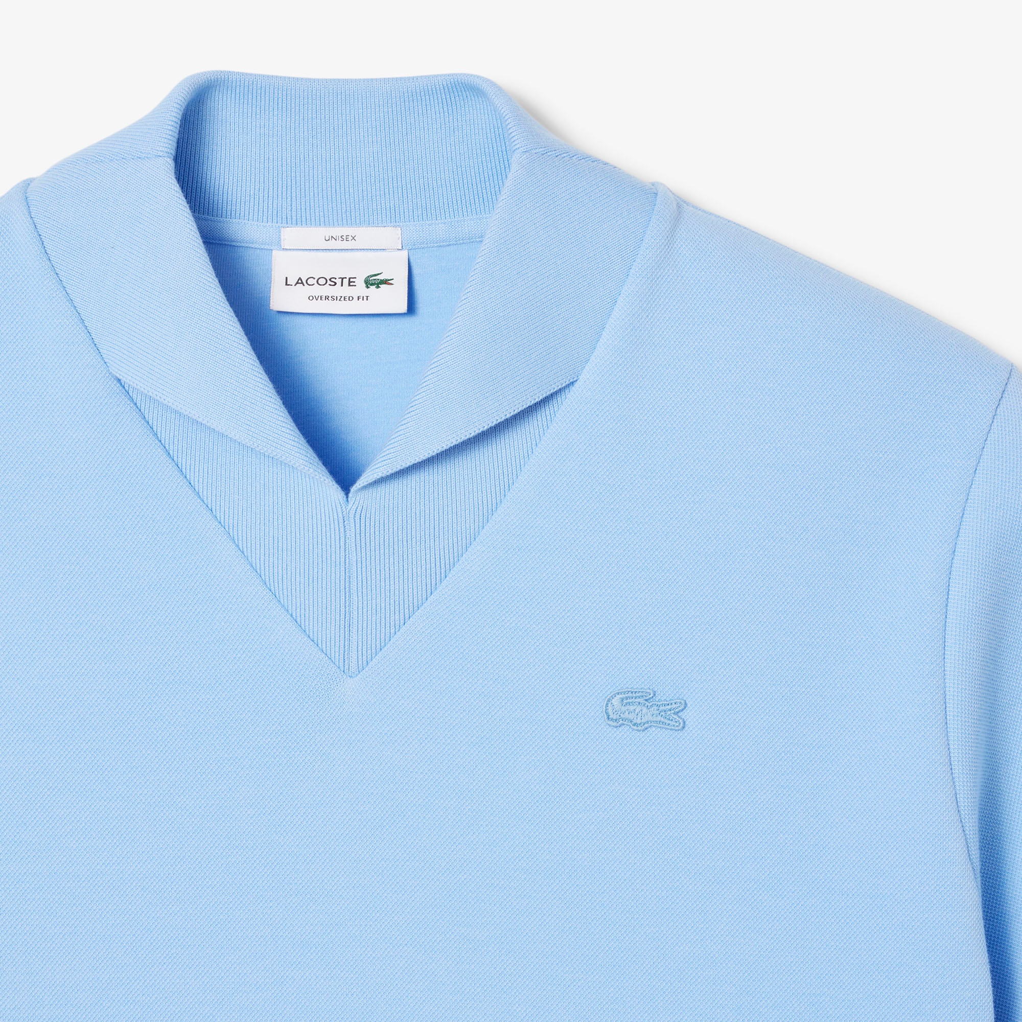 『FW24 Fashion Show』 オーバーサイジング変形カラーポロシャツ