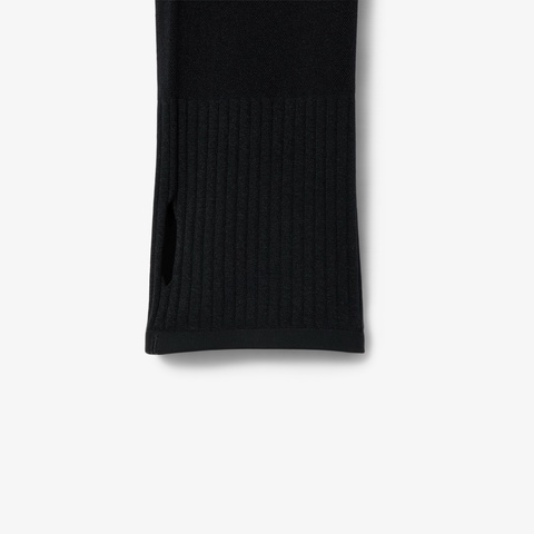 『FW24 Fashion Show』 ボディスーツ