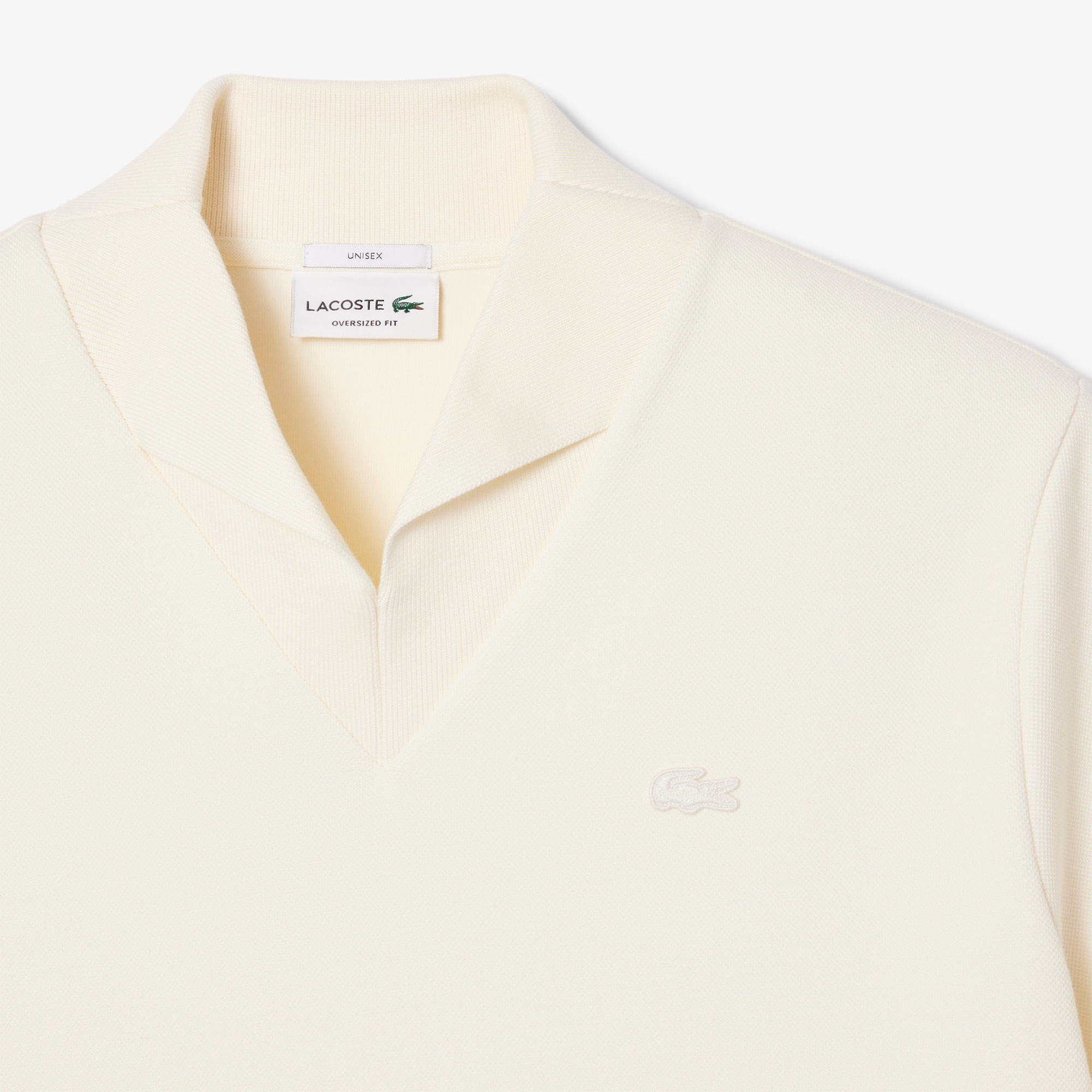 『FW24 Fashion Show』 オーバーサイジング変形カラーポロシャツ