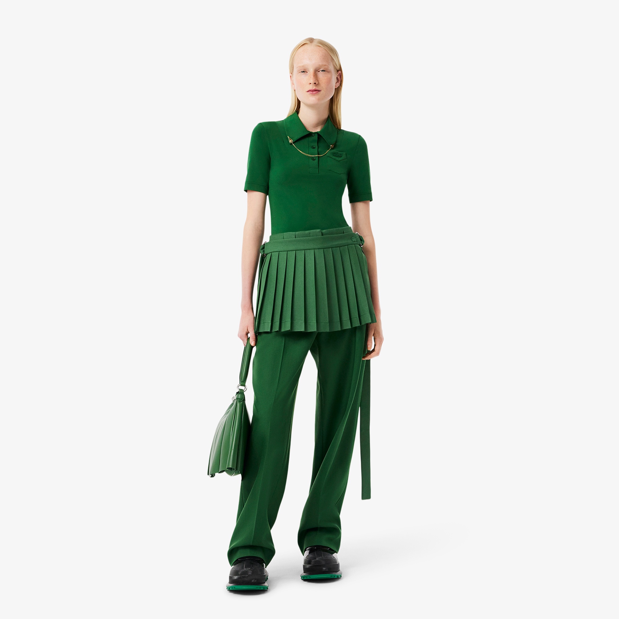 『FW24 Fashion Show』 ベルトスカート