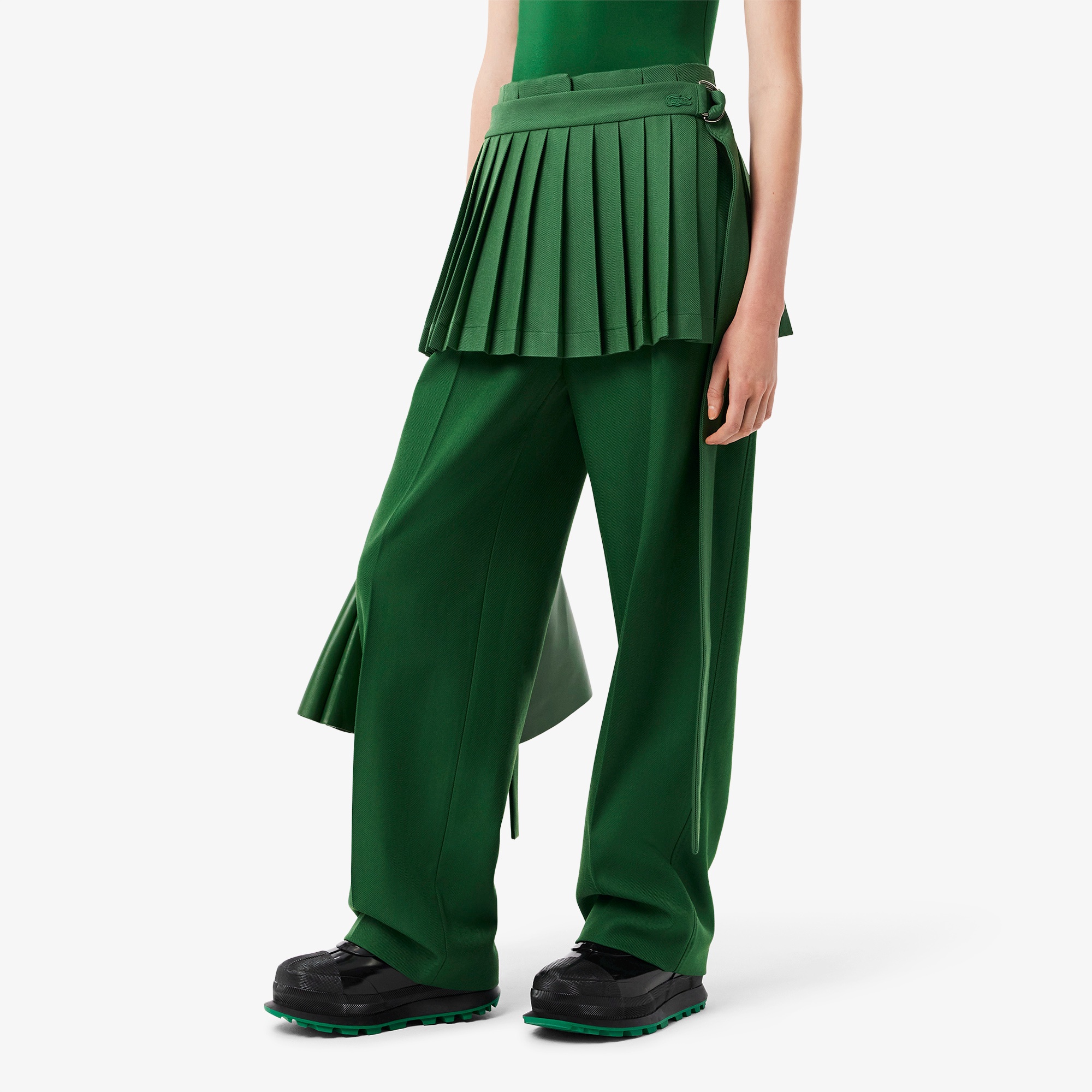 『FW24 Fashion Show』 ベルトスカート