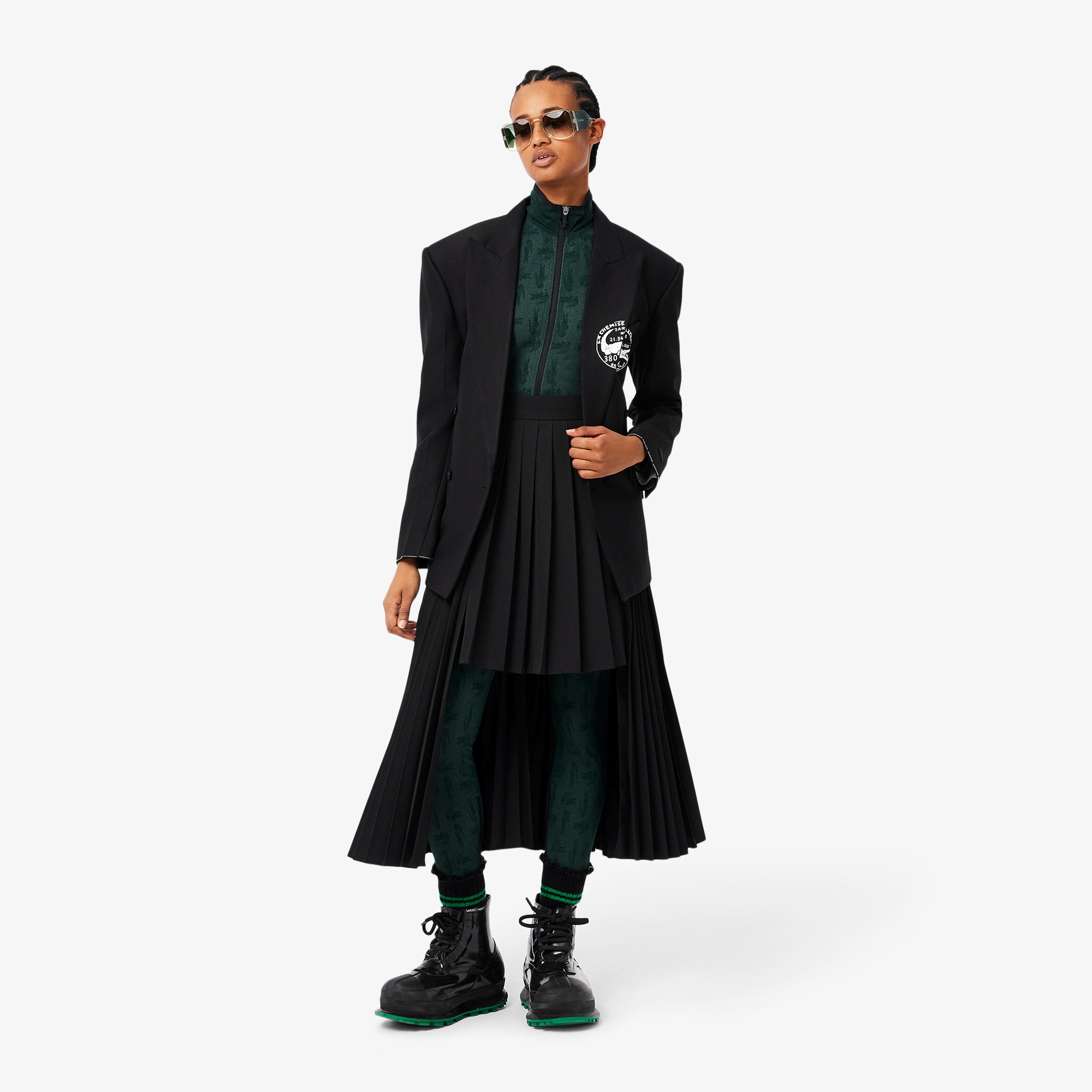 『FW24 Fashion Show』 フロントカッティングプリーツスカート