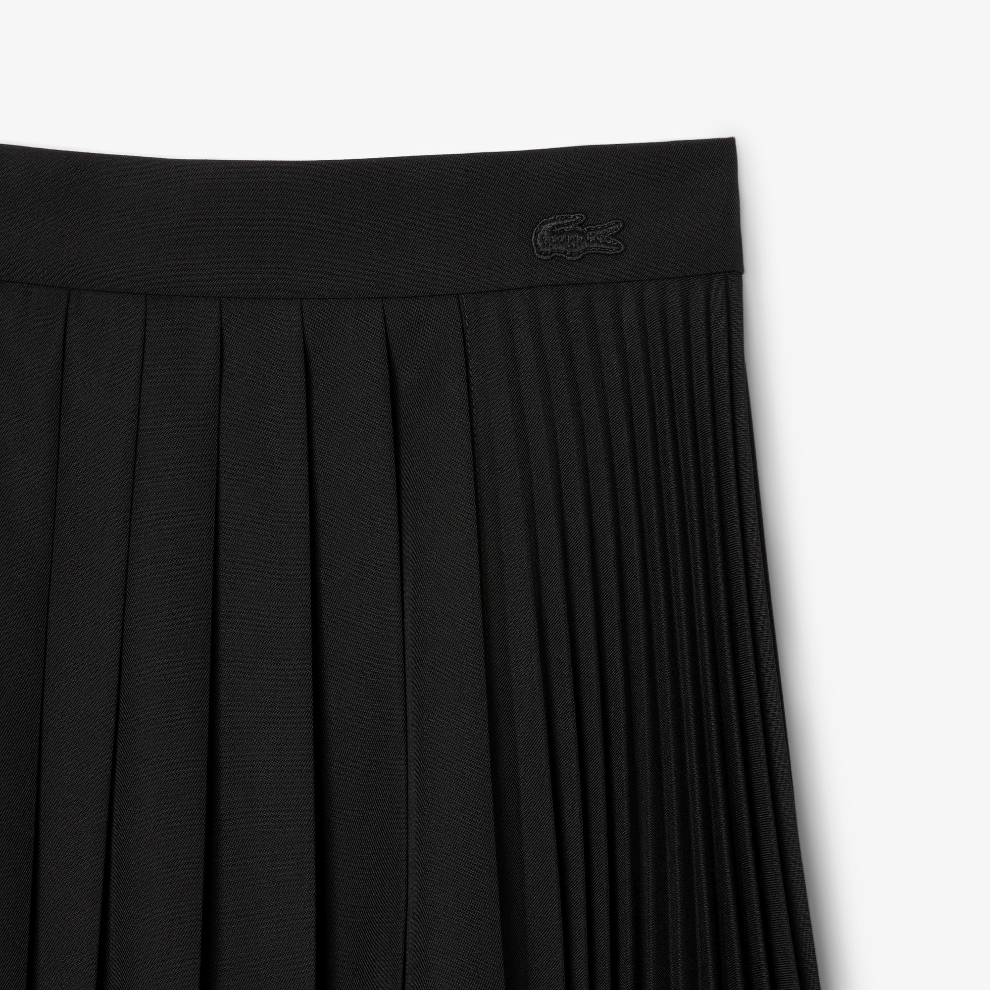 『FW24 Fashion Show』 フロントカッティングプリーツスカート