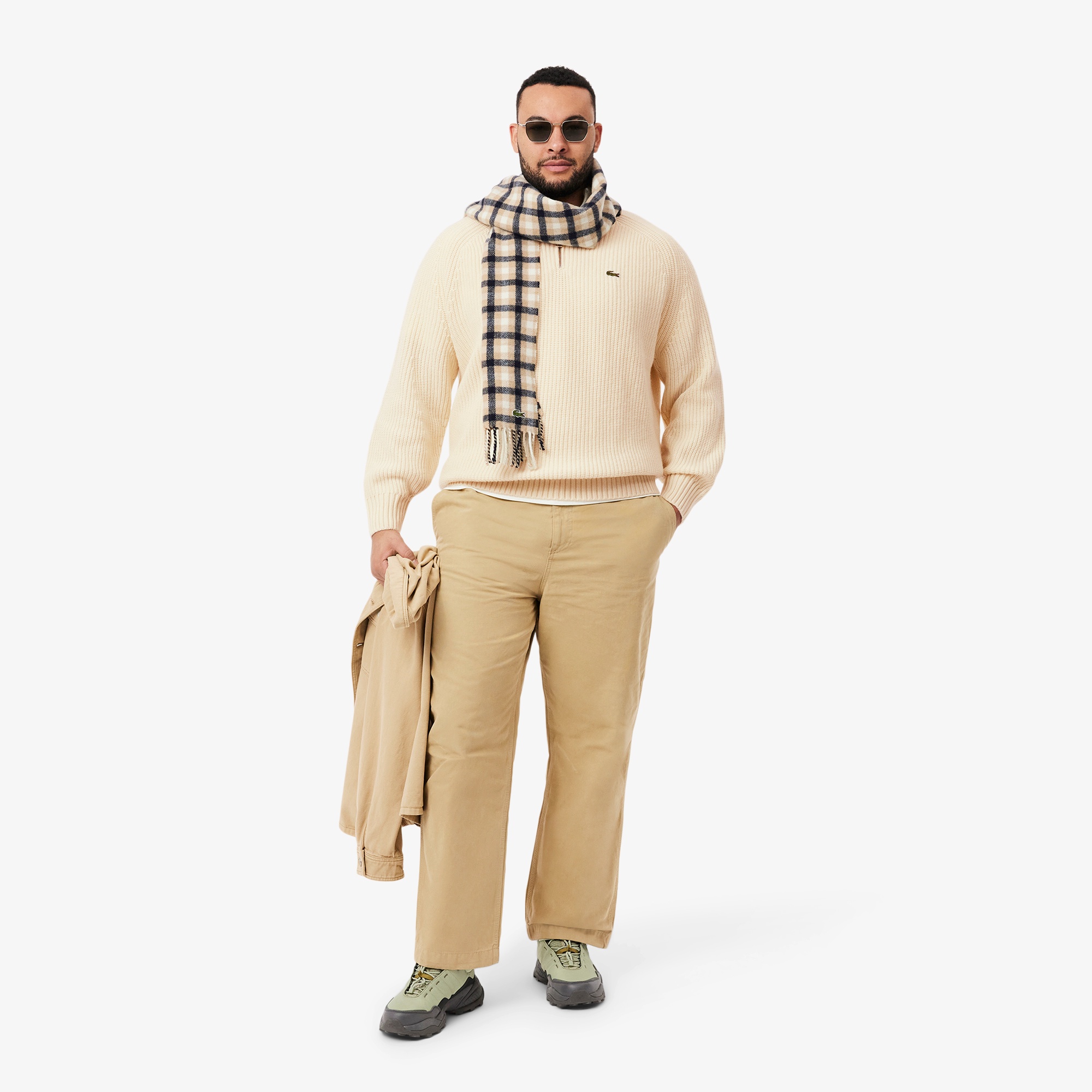 エッセンシャルハーフジップウールセーター