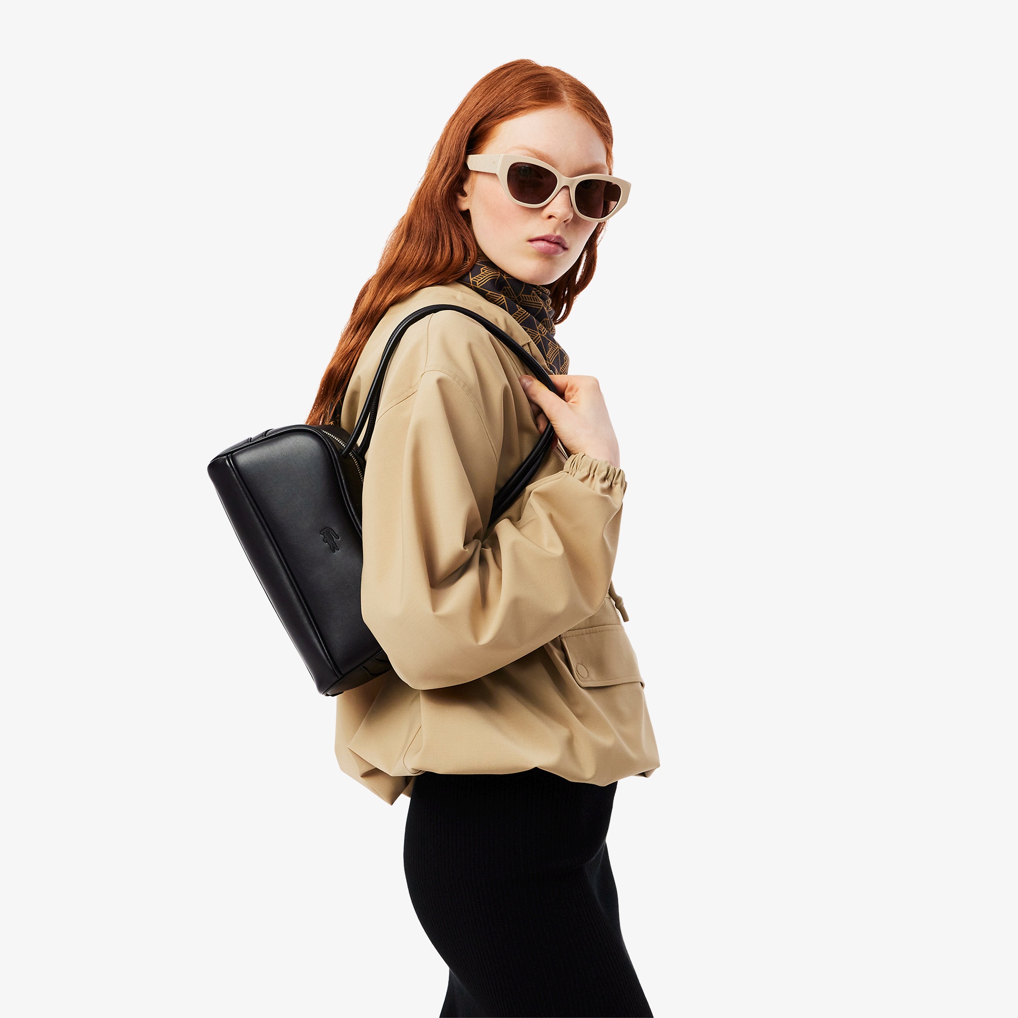 ローラレザーショルダーバッグ