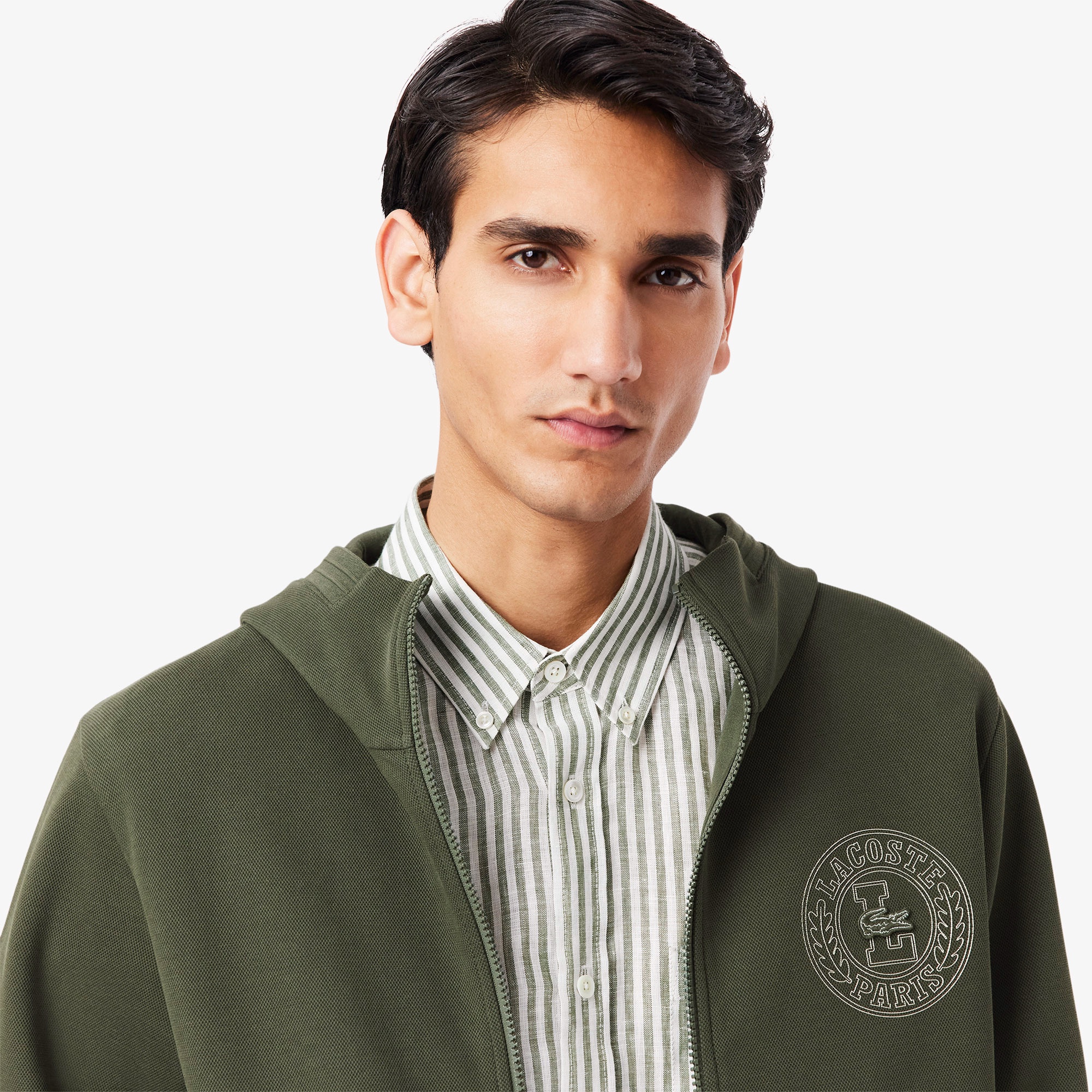 ローレルサークルジップフーディー