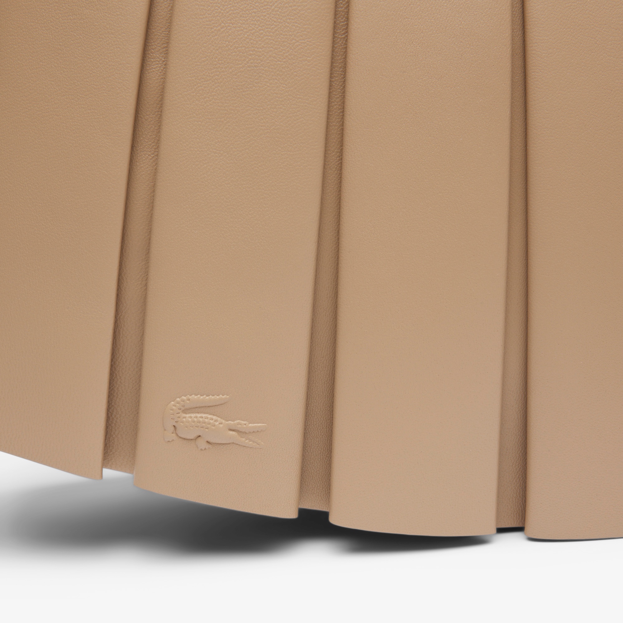 レザーショルダーバッグ