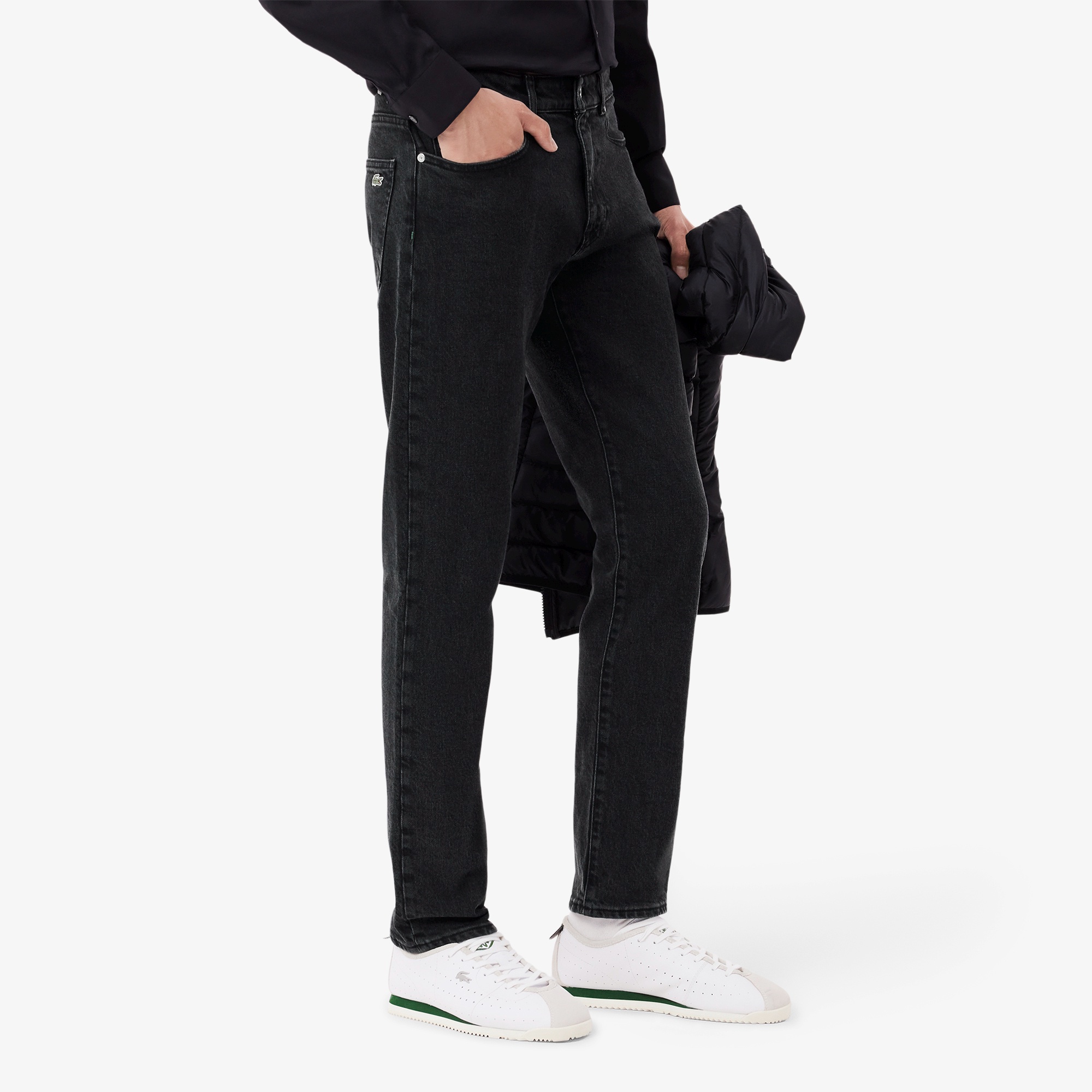 スリムフィットデニムパンツ