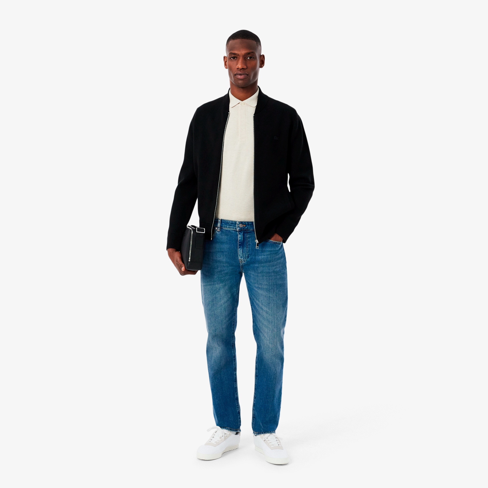 スリムフィットデニムパンツ