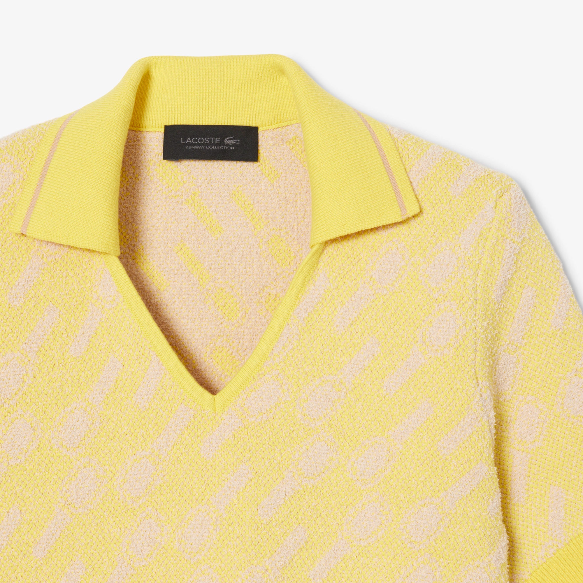 『25SS Fashion Show』 ポロカラーセーター