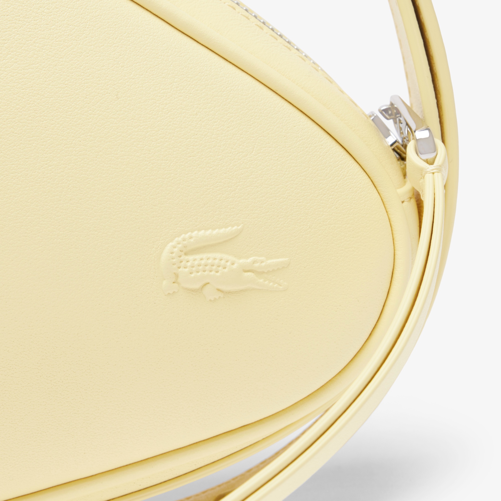 『25SS Fashion Show』ランウェイ レザーラケットバッグ