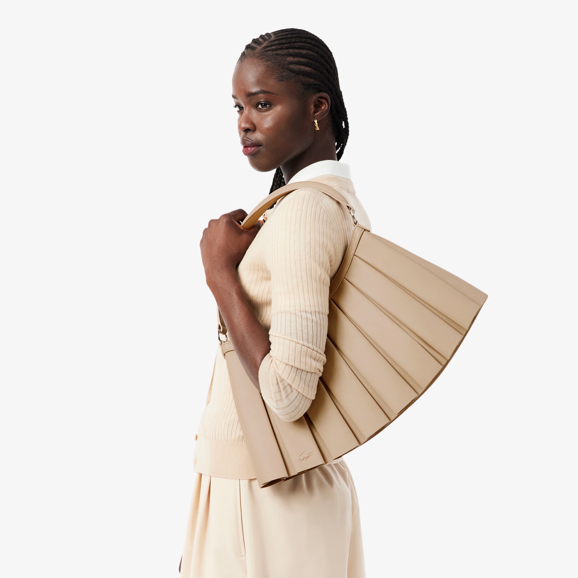 レザーショルダーバッグ