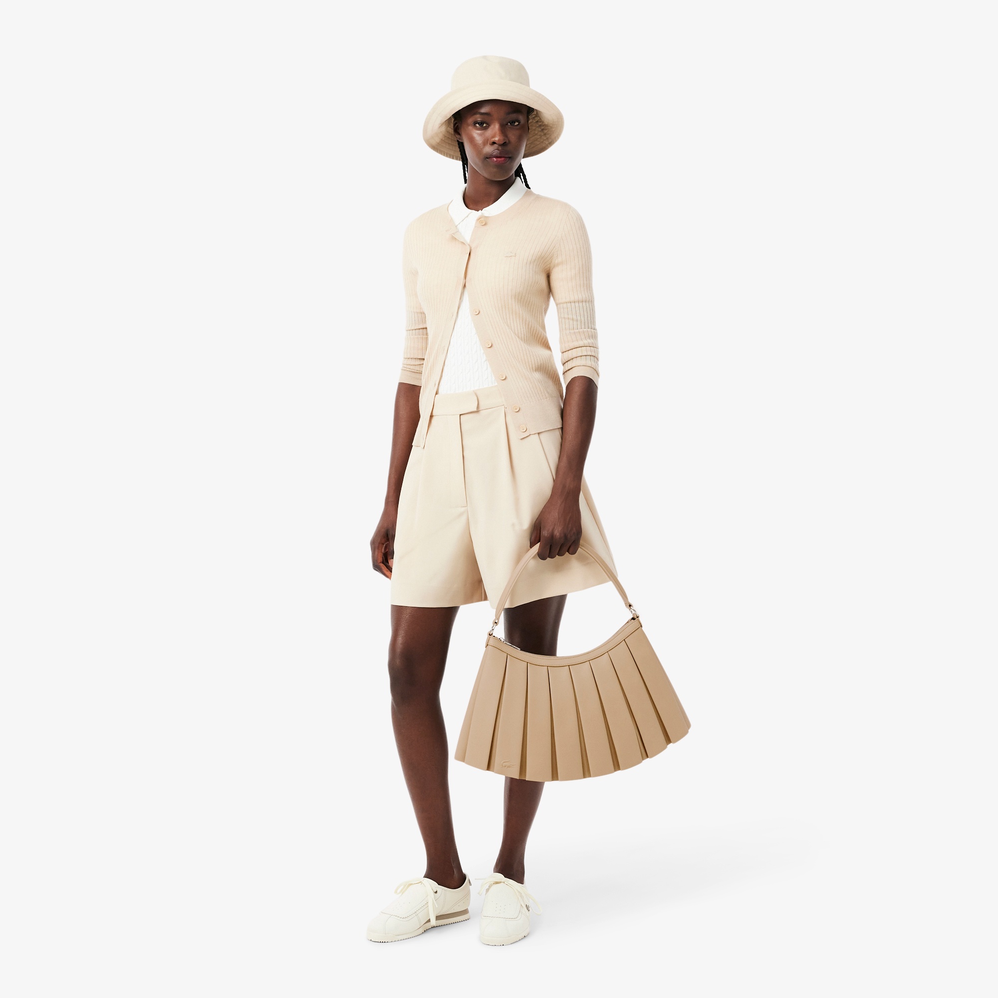 レザーショルダーバッグ