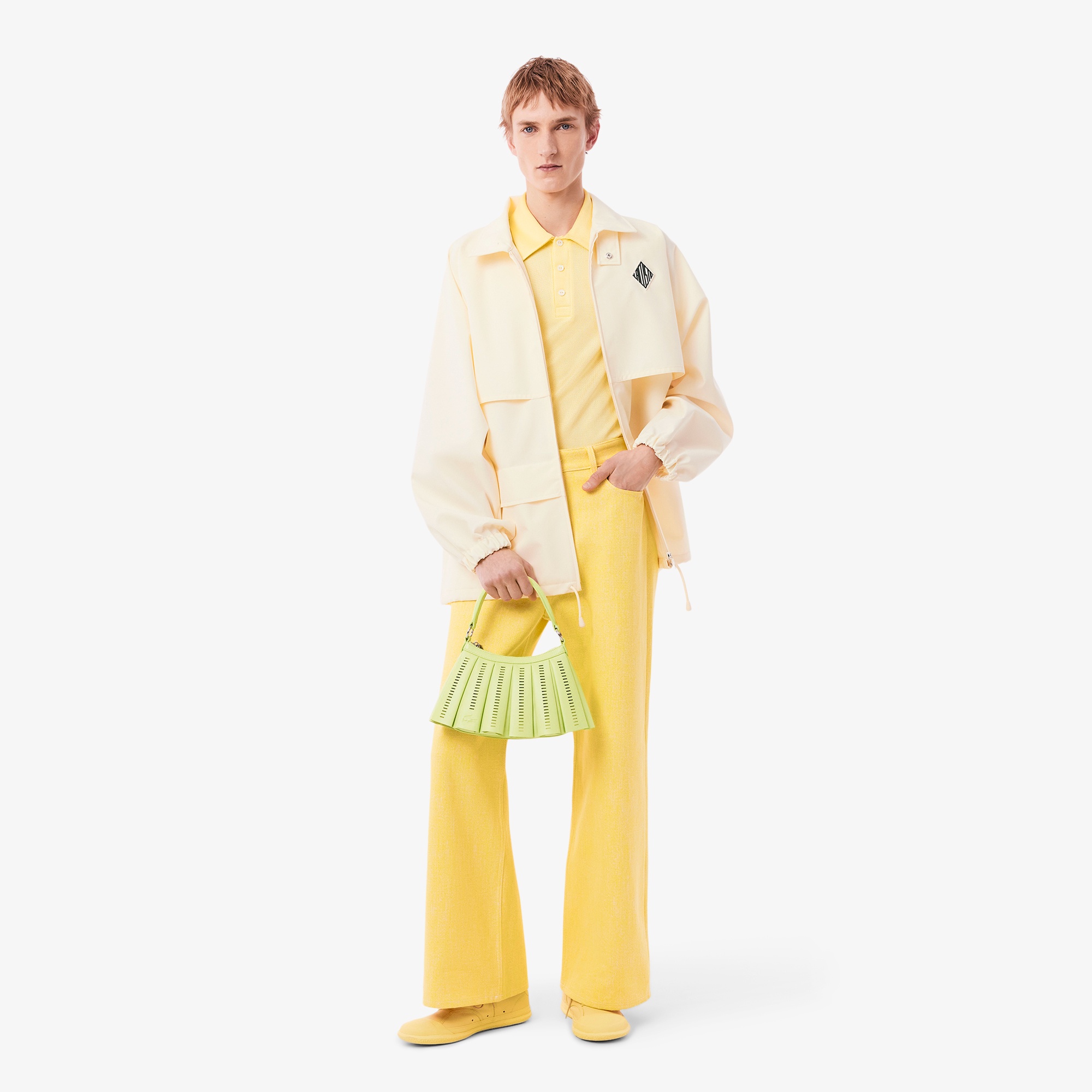 『25SS Fashion Show』ランウェイ パンチングレザープリーツバッグ