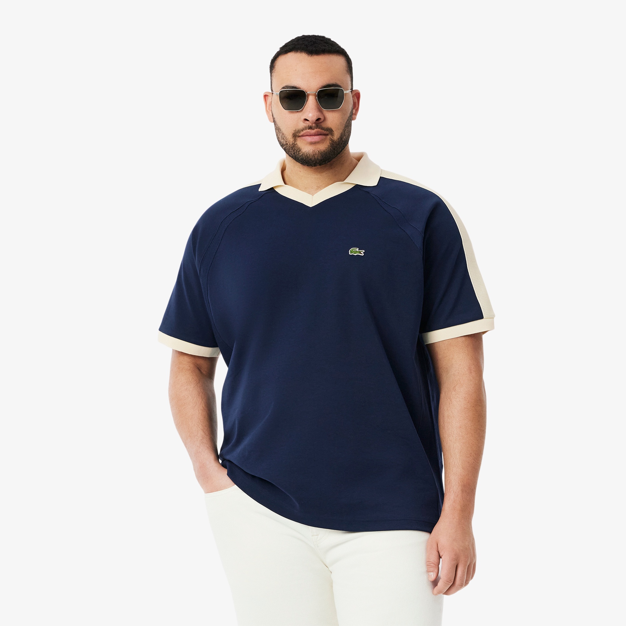 メッシュショルダーオープンネックシャツ