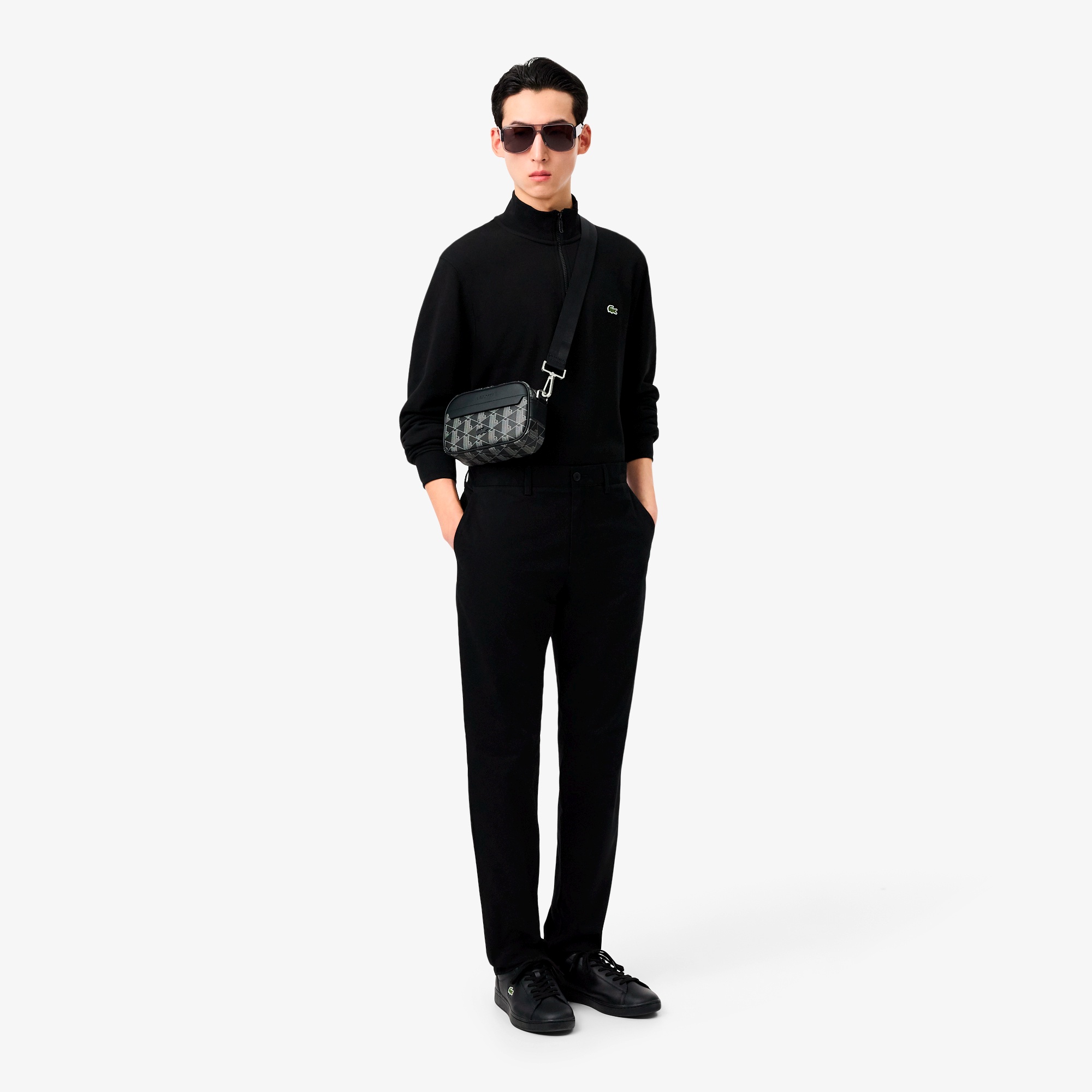 ハイネックハーフジップスウェット