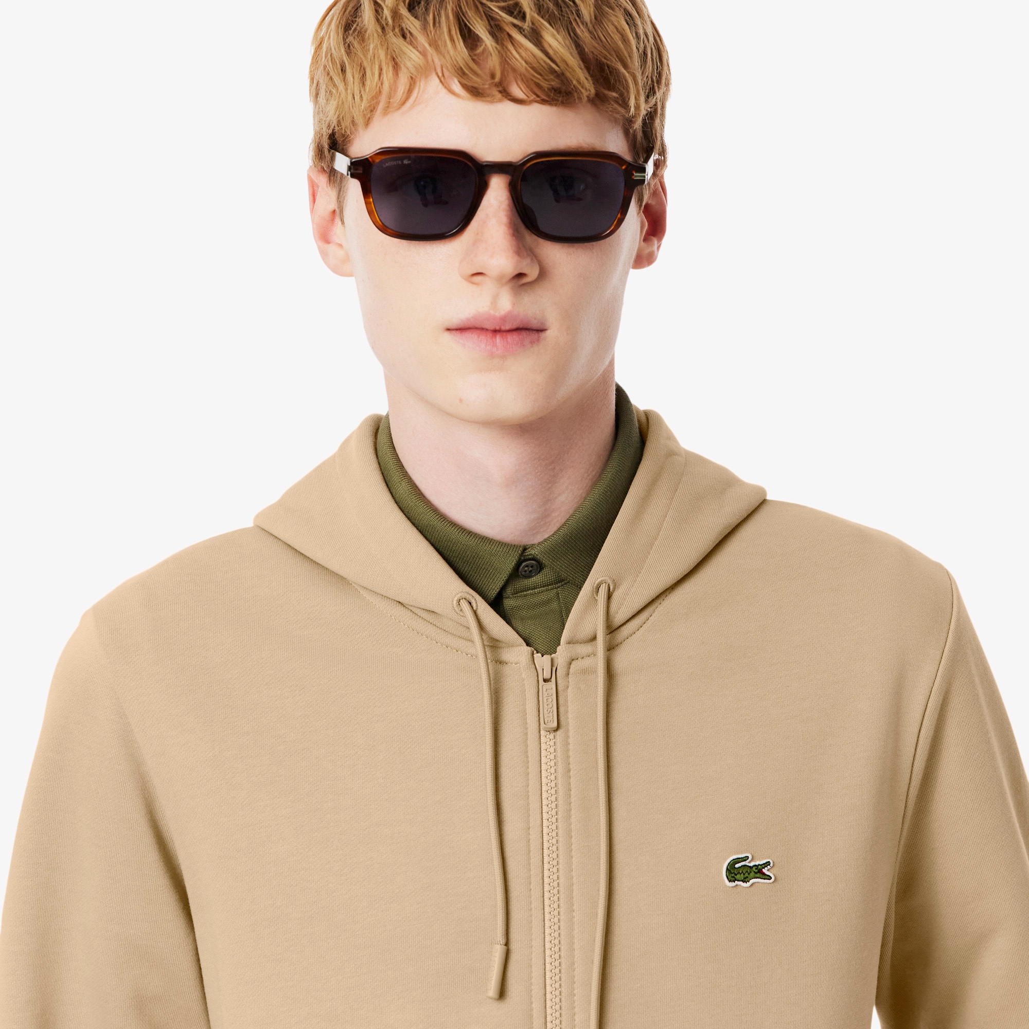 エッセンシャルジップスウェットフーディー