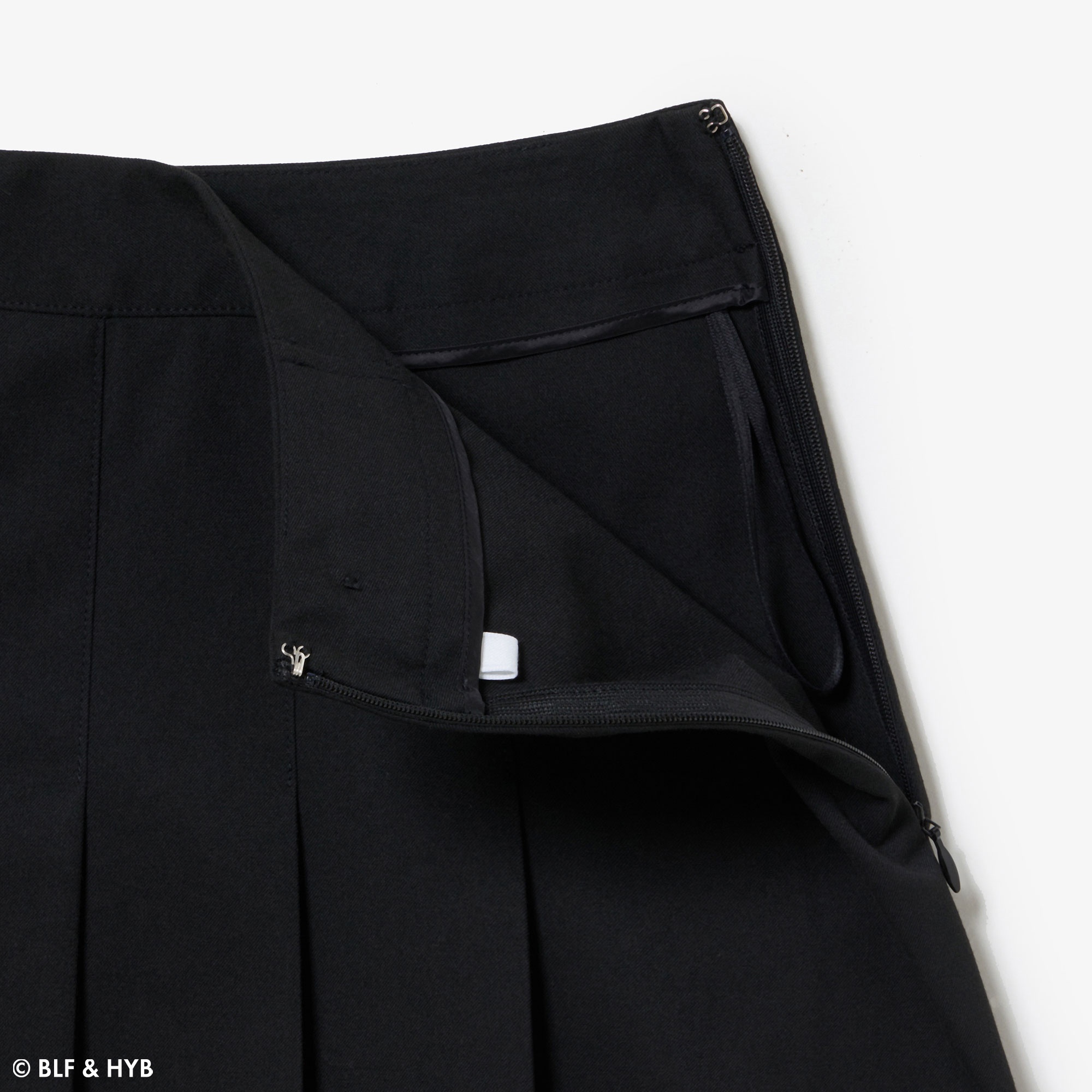 ウエストロゴ刺繍2ピーススカートパンツ