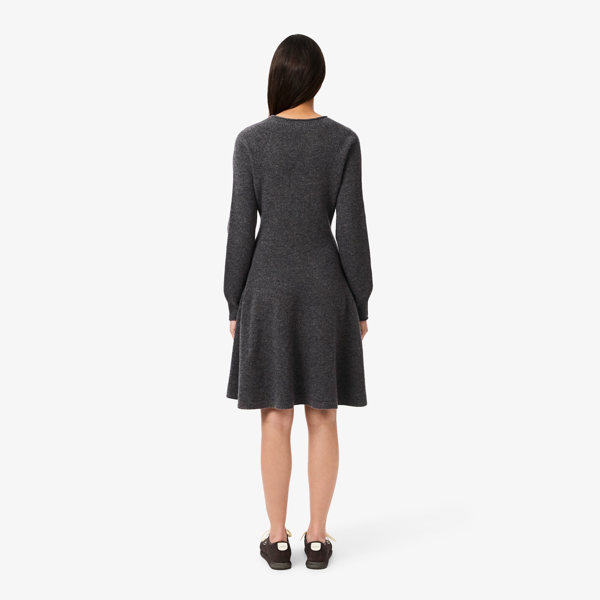 3Dニッティングシームレスフレアドレスセーター